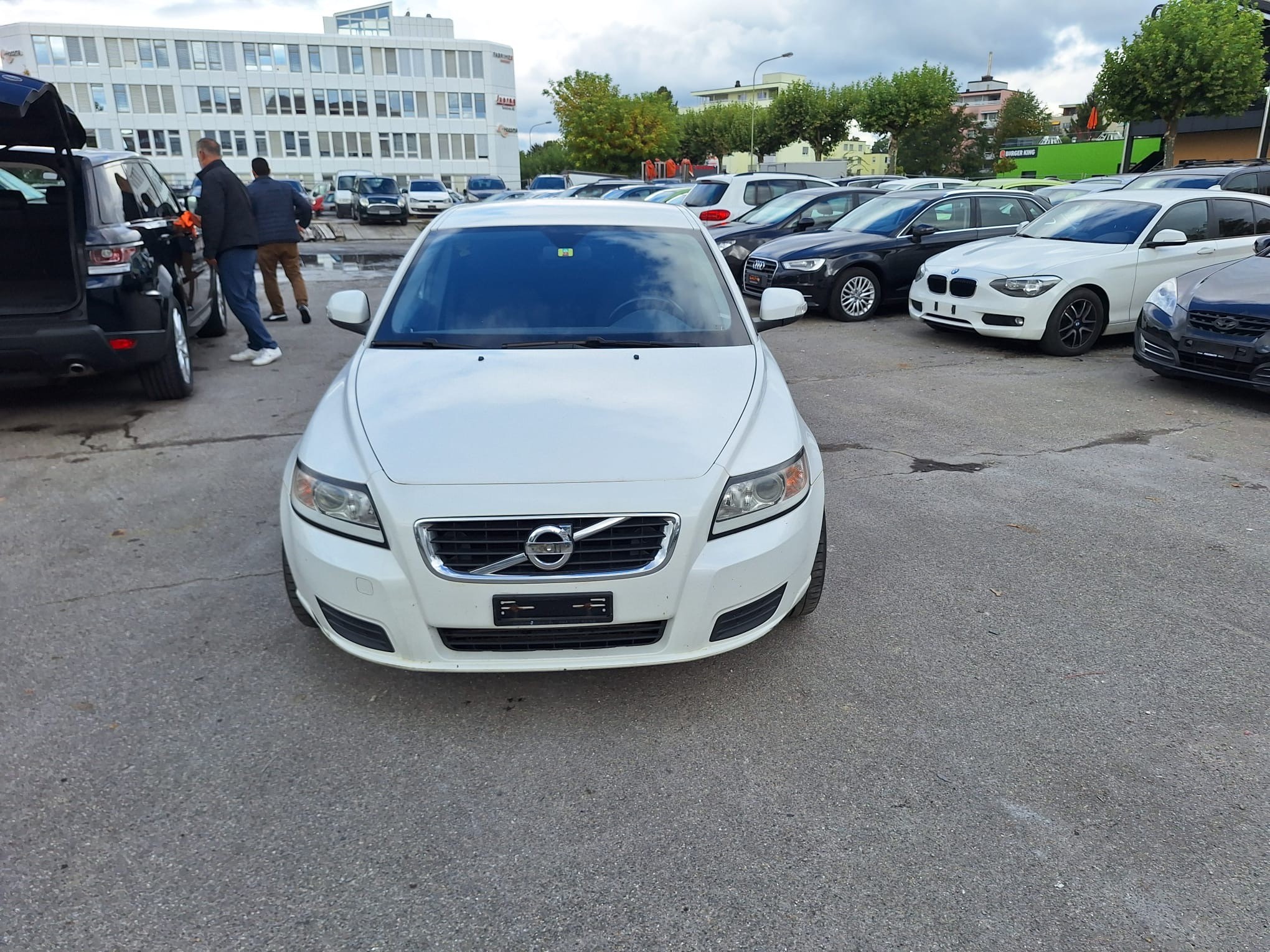 VOLVO V50 D2