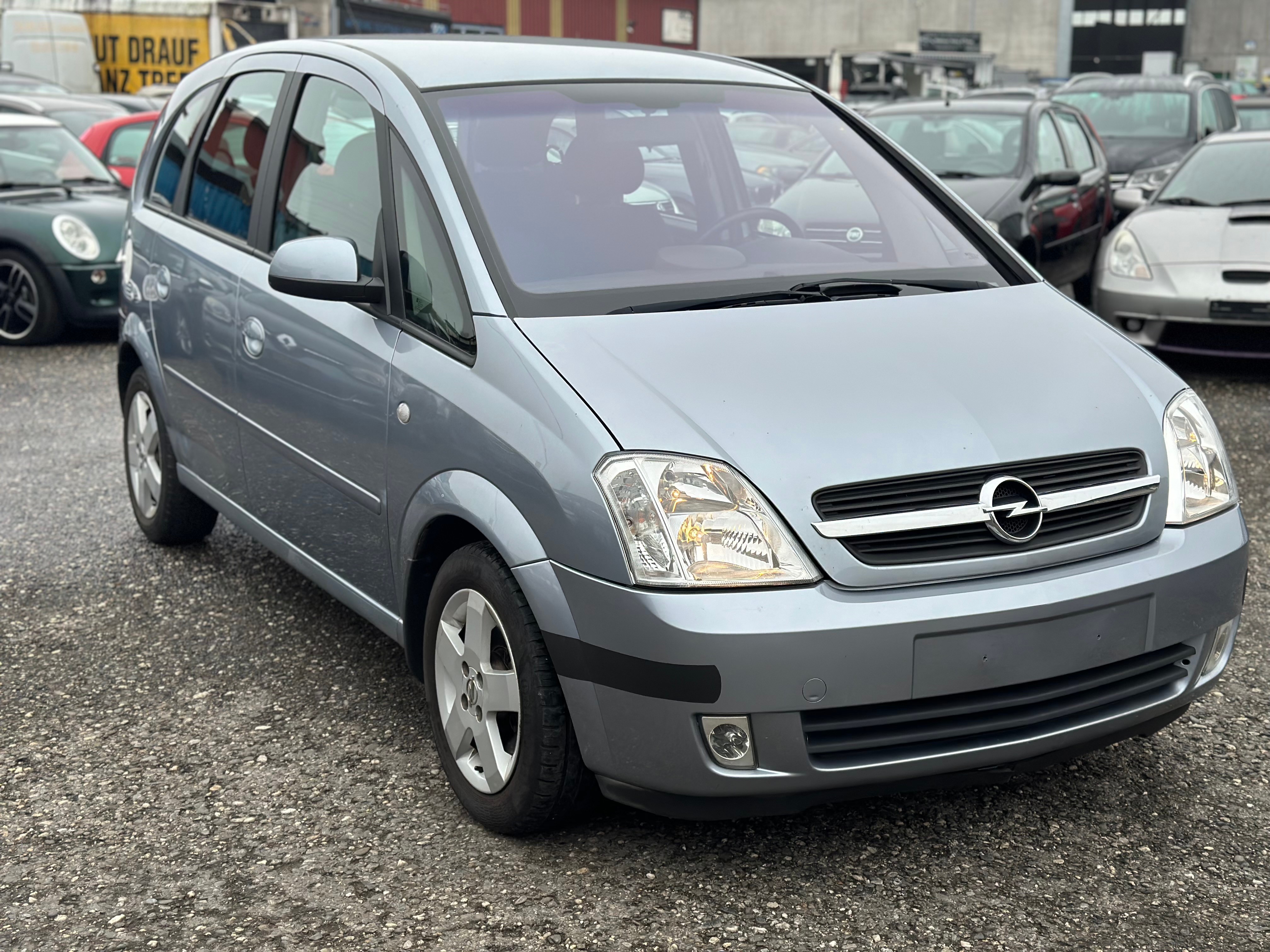 OPEL Meriva 1.8i 16V Cosmo