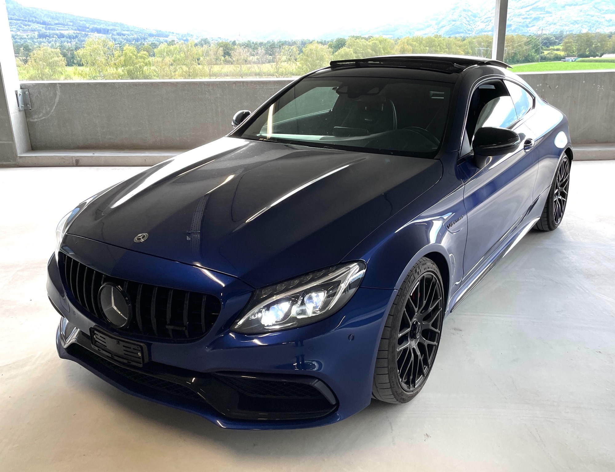 MERCEDES-BENZ C 63 S AMG Speedshift