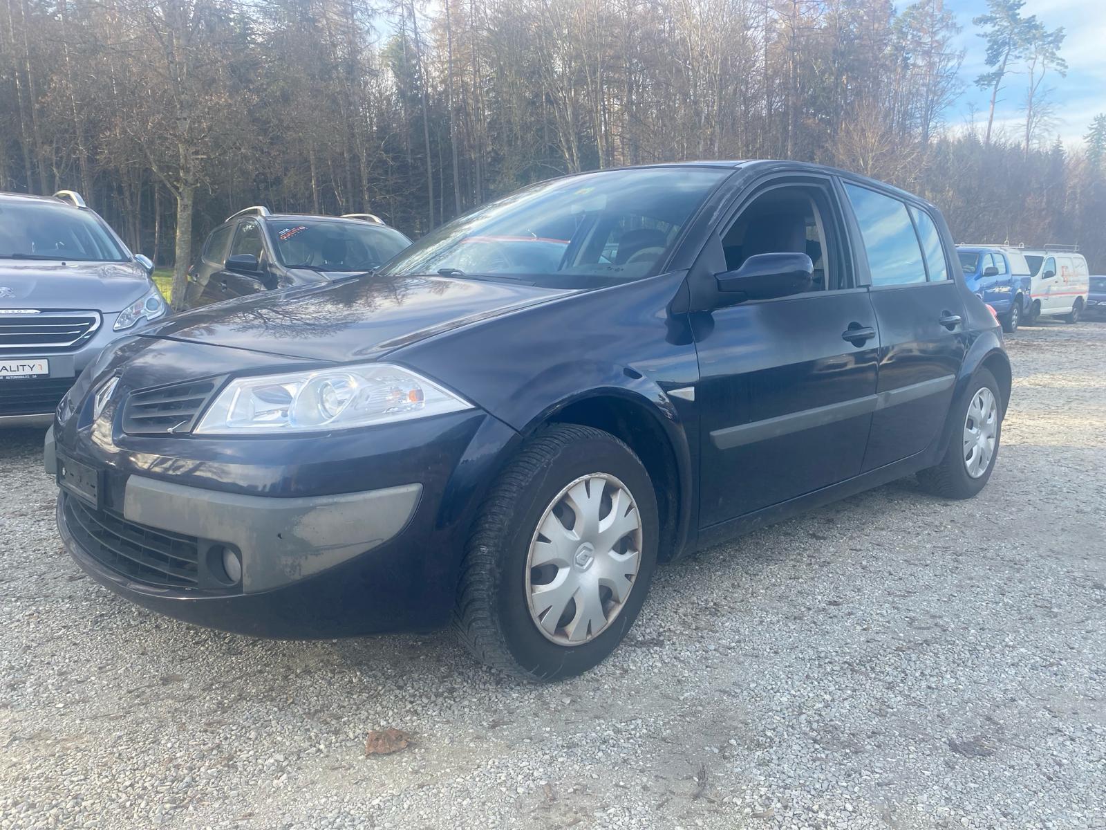 RENAULT Mégane 1.6 16V Emotion