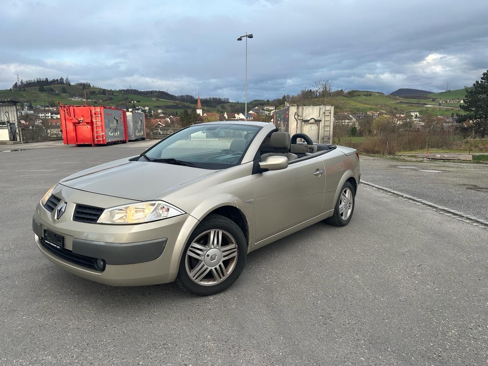 RENAULT Mégane C-C 2.0 16V Privilège Luxe