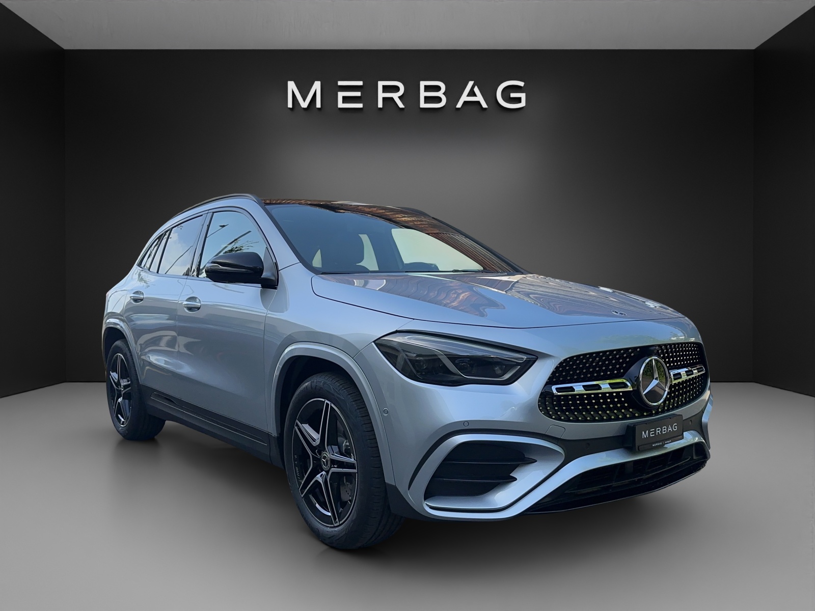 MERCEDES-BENZ GLA 250 4Matic 8G-DCT