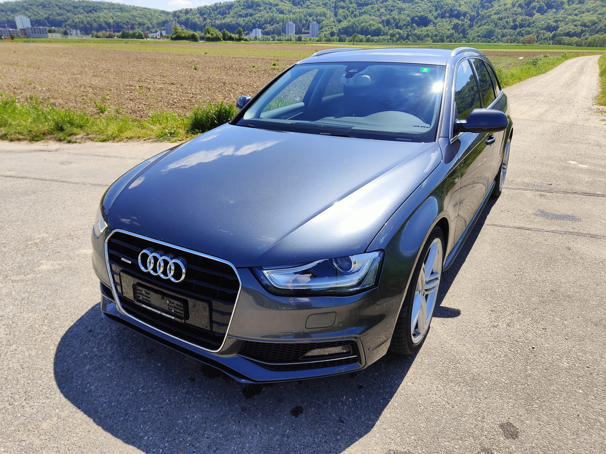 AUDI A4 Avant 2.0 TDI quattro