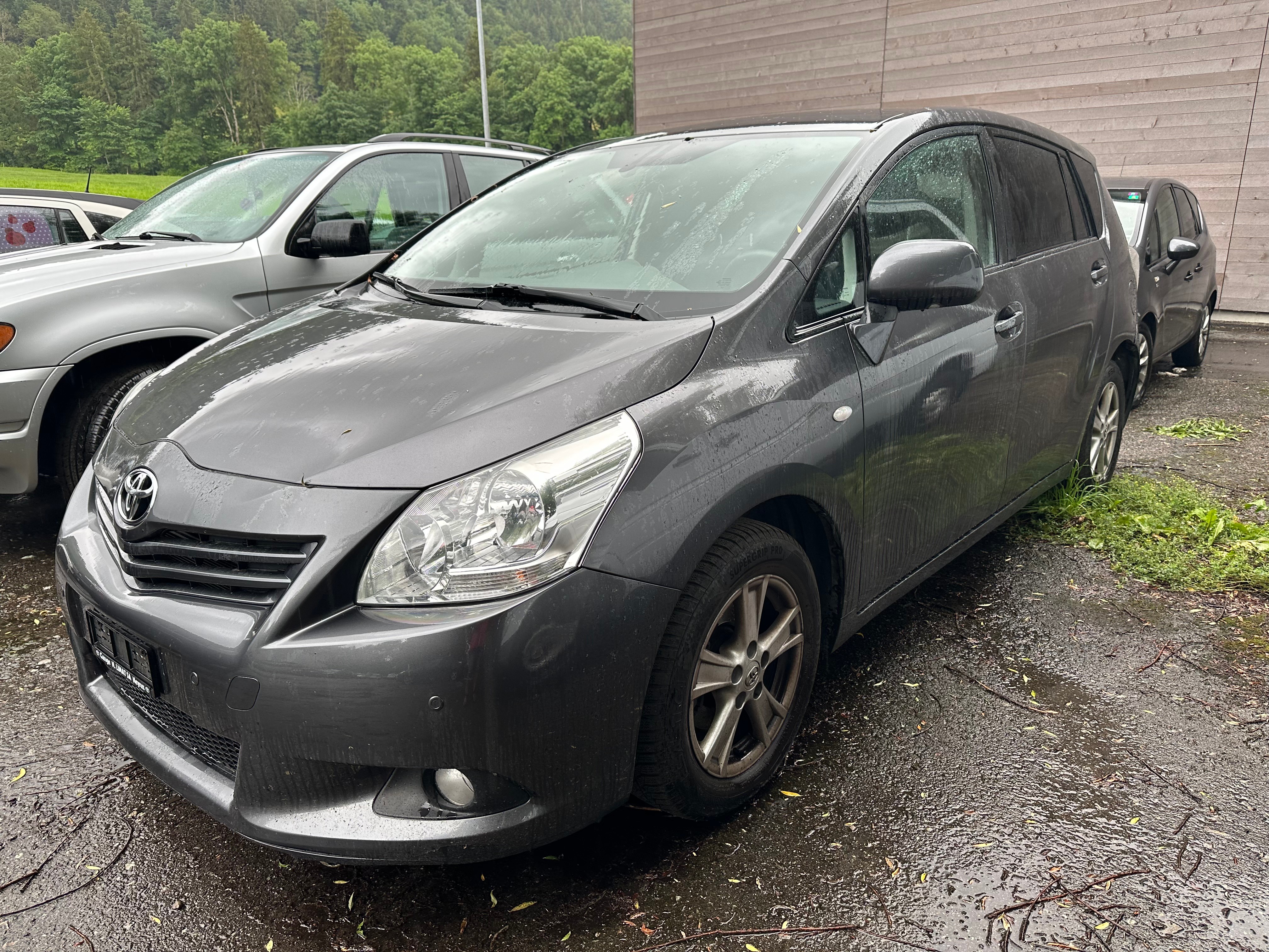 TOYOTA Verso 2.0 D-4D Linea Luna