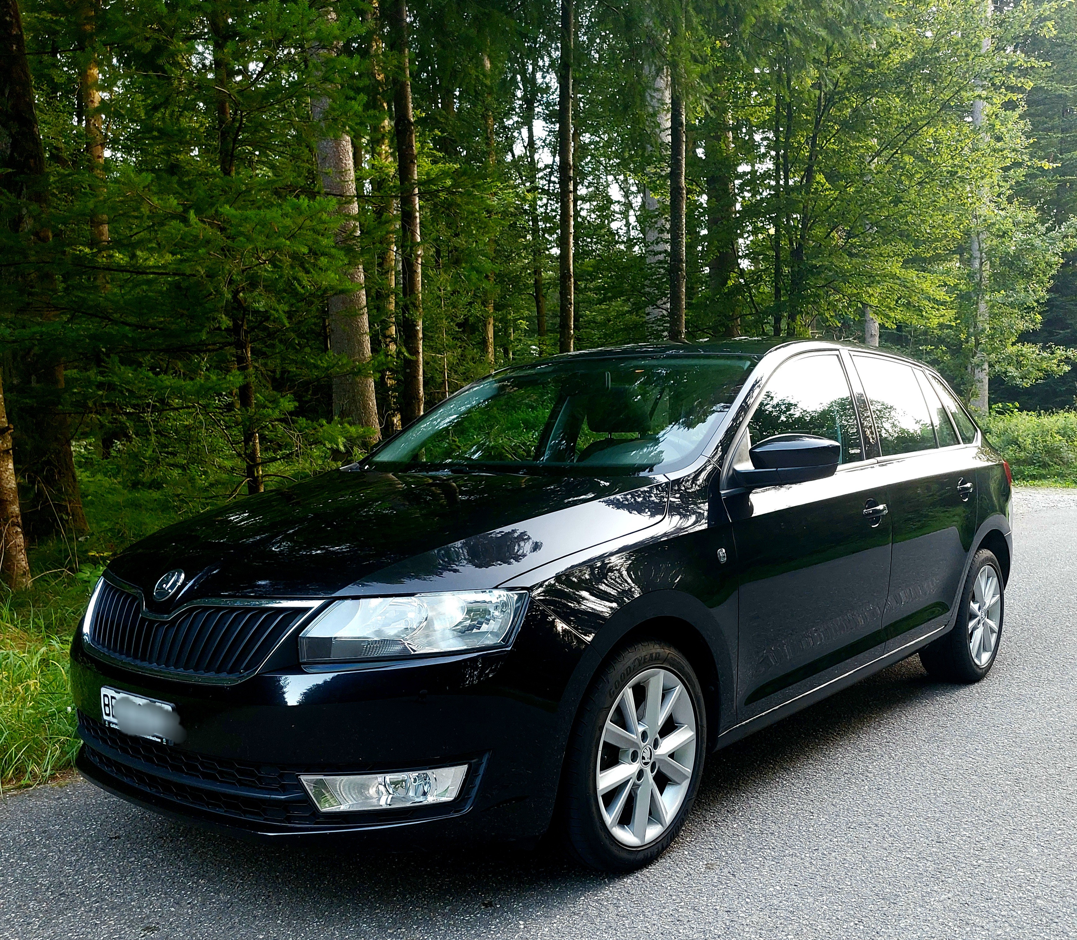 SKODA Rapid Spaceback 1.6 TDI Active