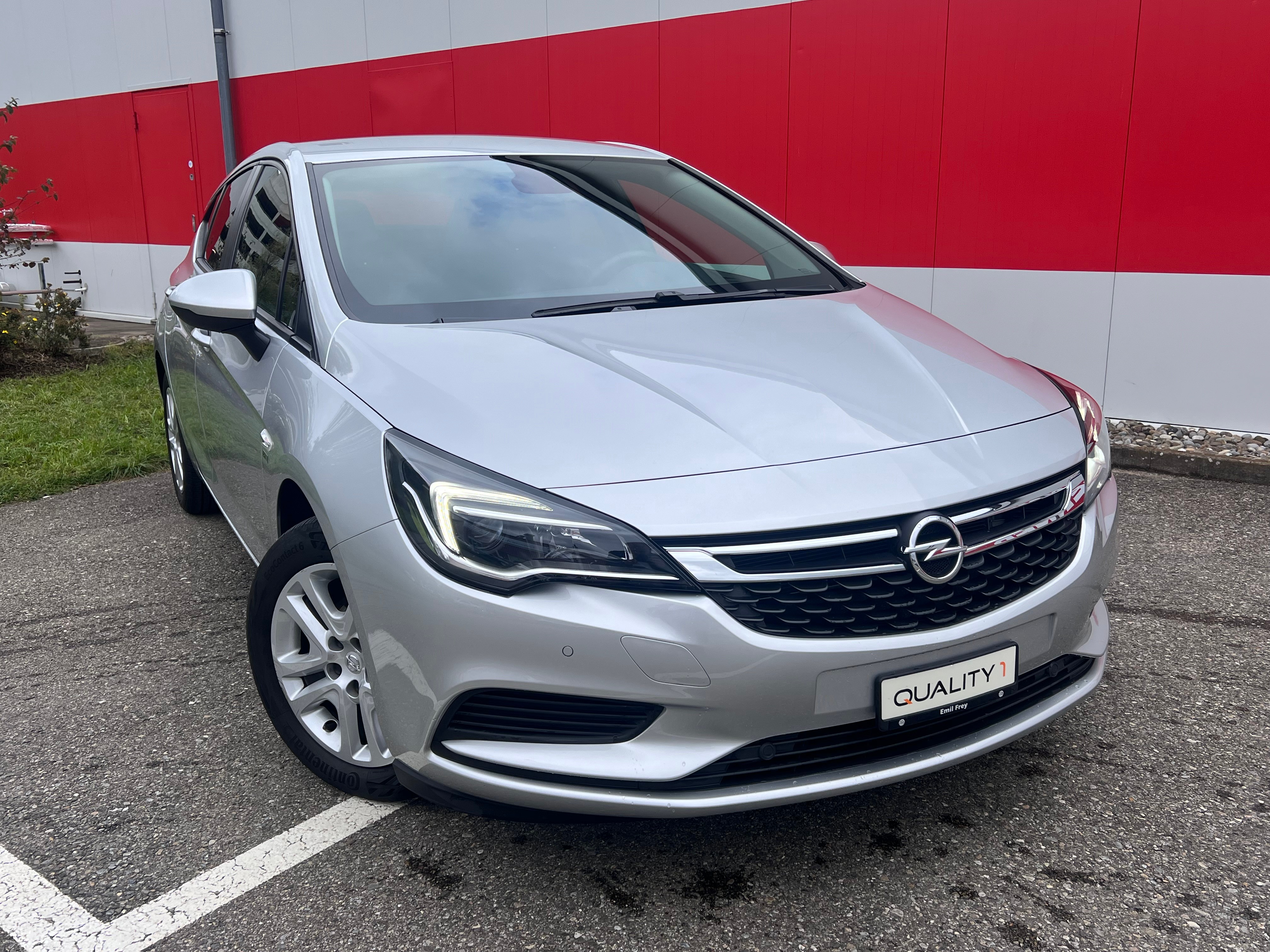 OPEL Astra 1.4i Turbo 120 Years Edition Automatic