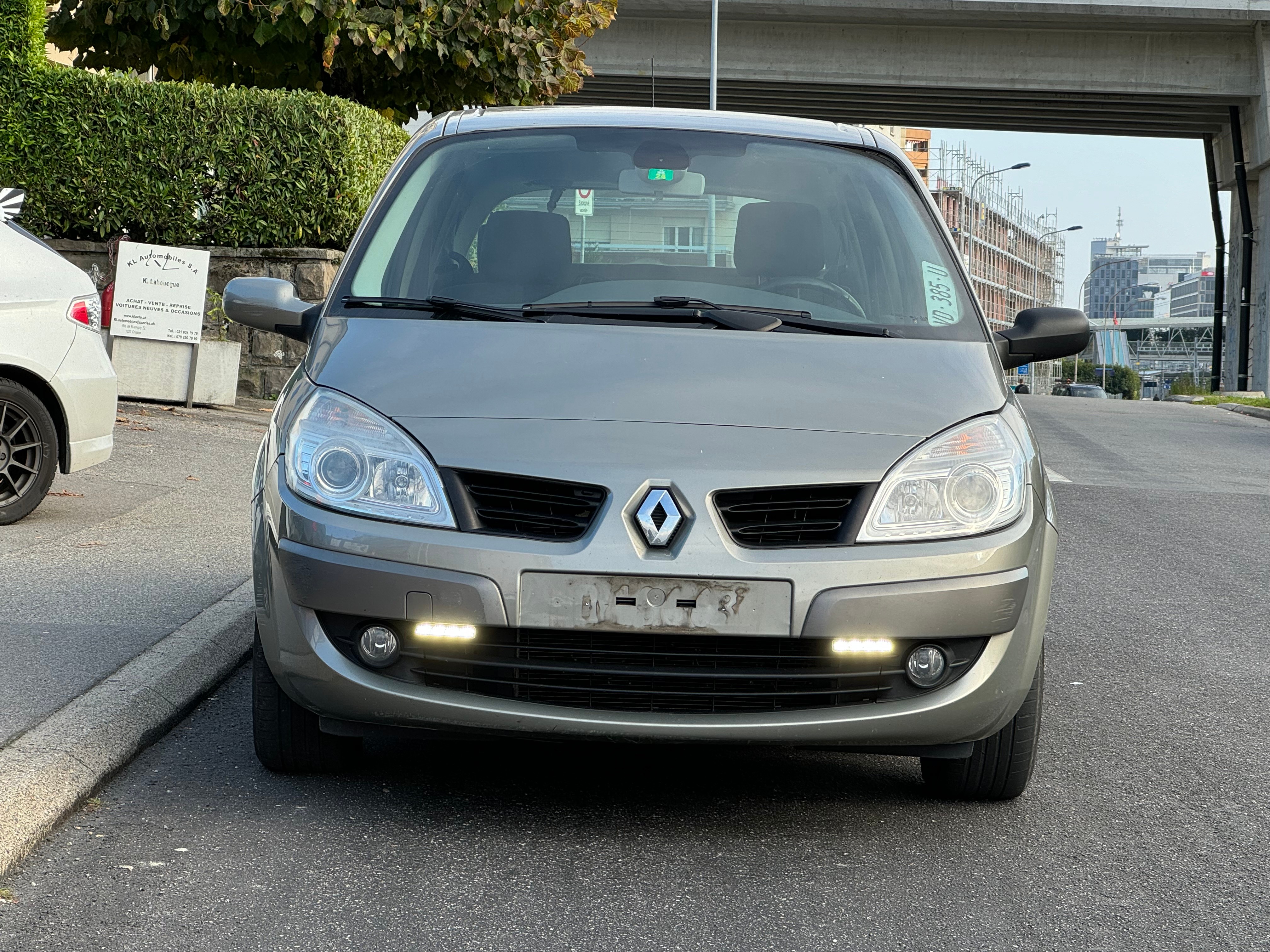 RENAULT Scénic 2.0 16V Fairway Automatic