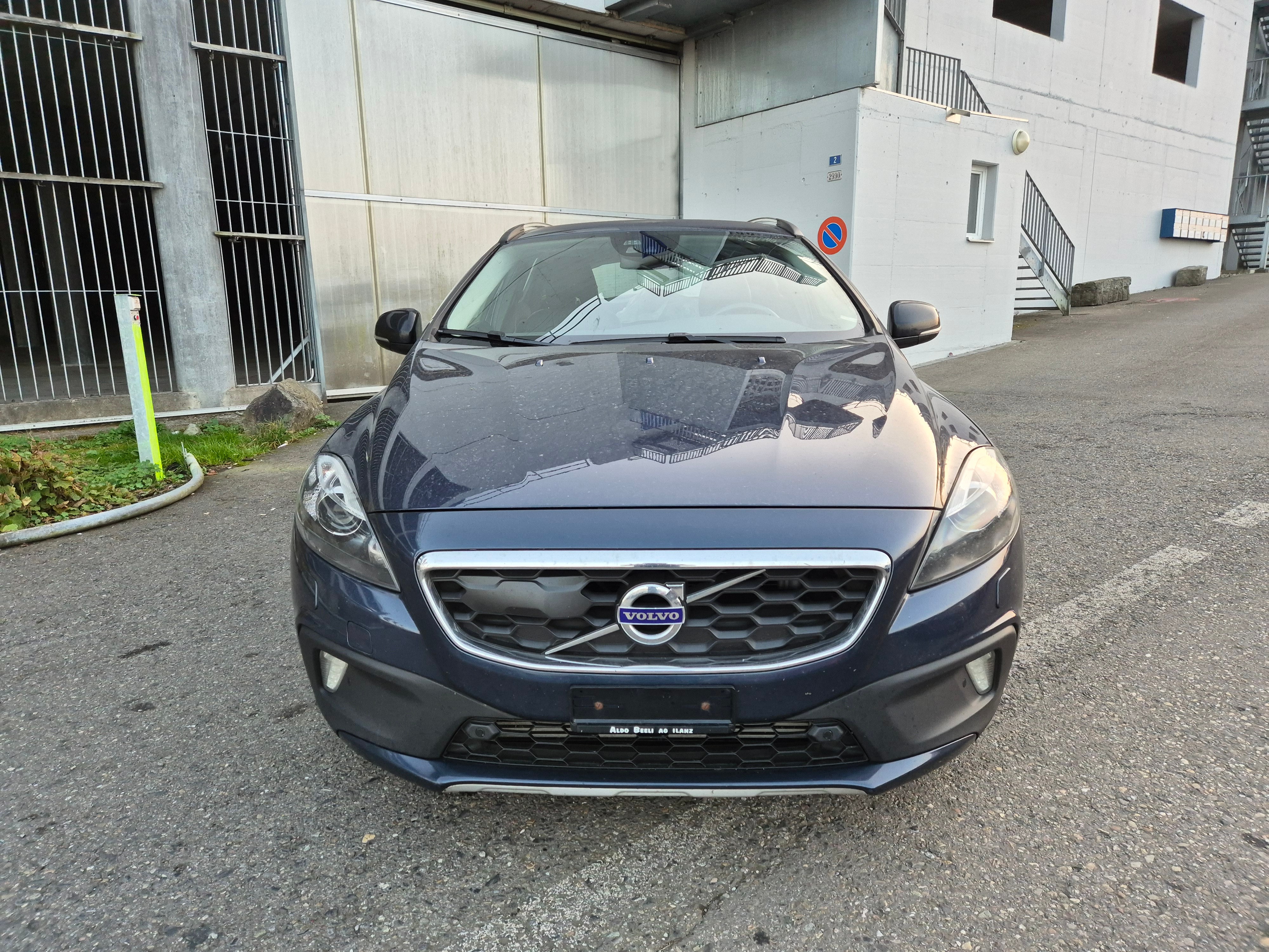 VOLVO V40 Cross Country T5 AWD Summum Geartronic