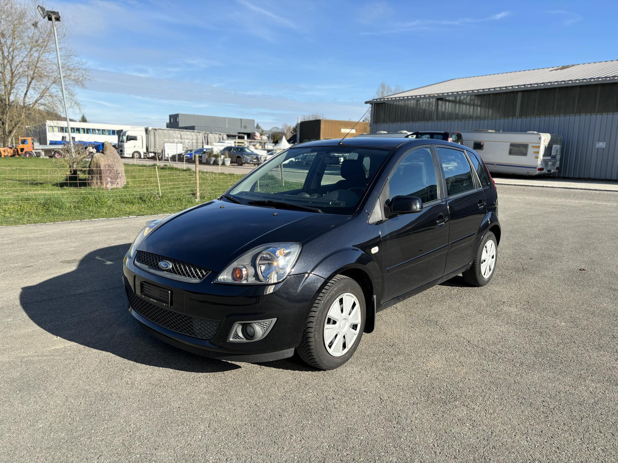 FORD Fiesta 1.6 16V Trend