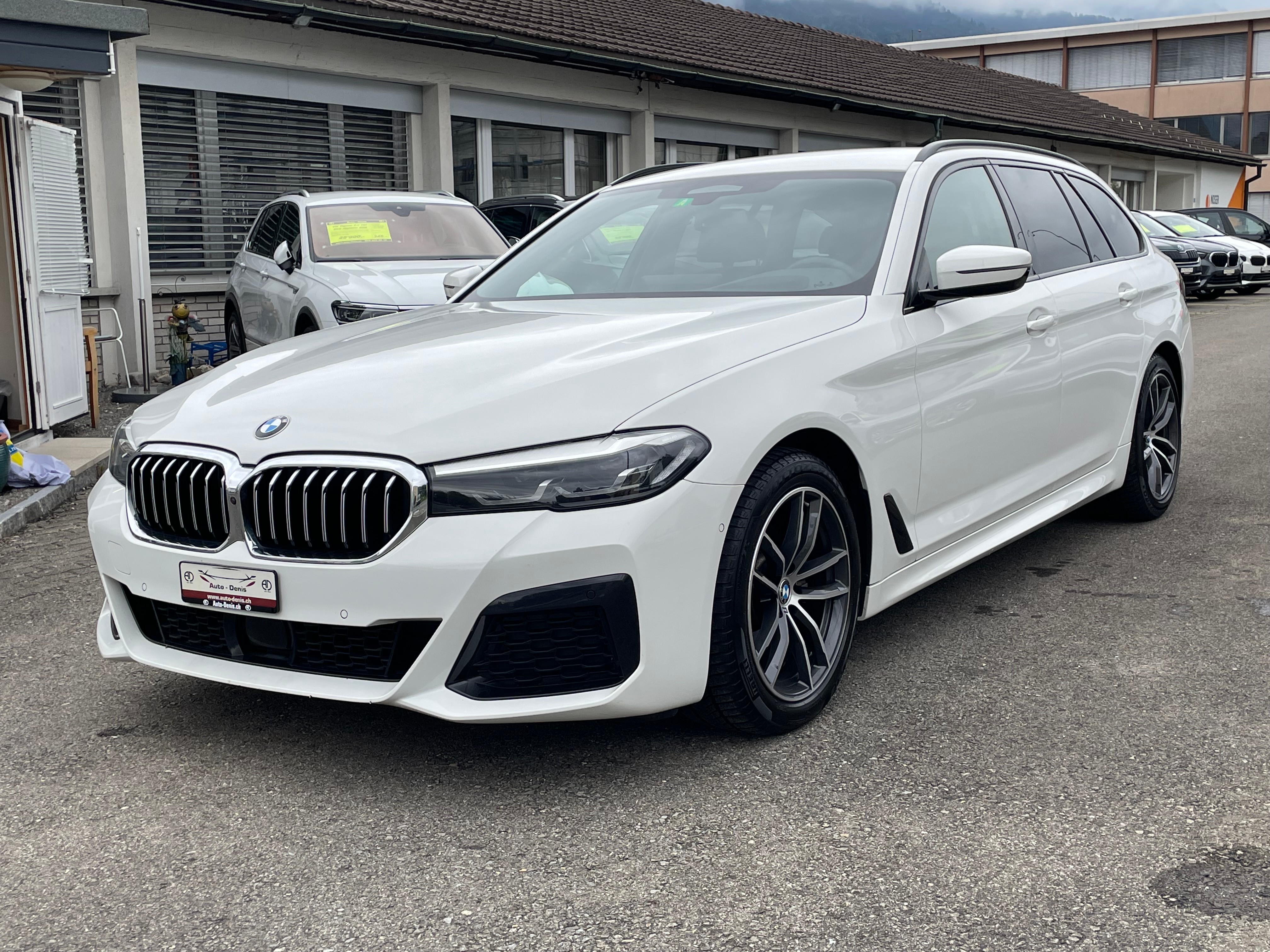 BMW 520d xDrive paddles Touring