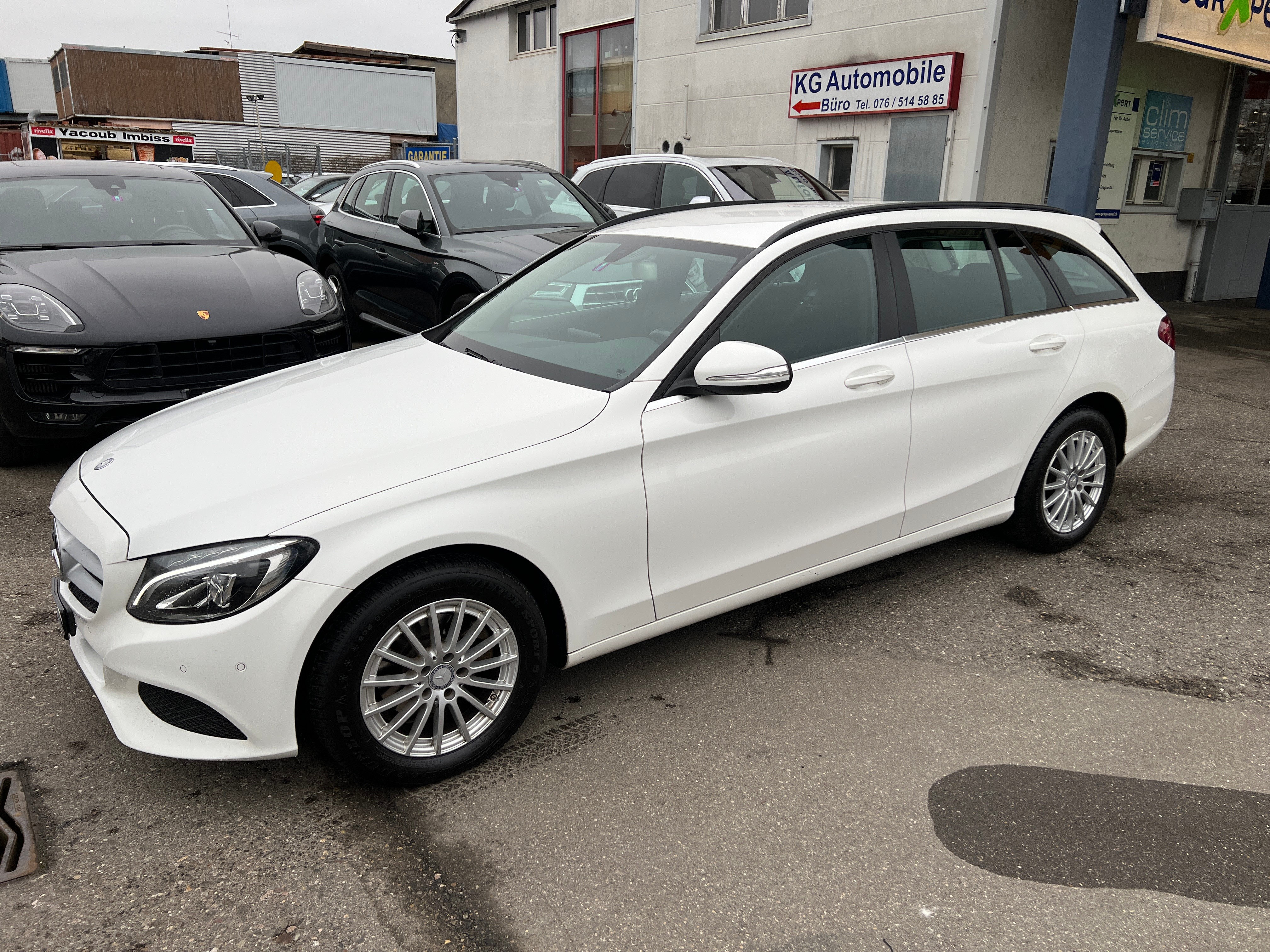 MERCEDES-BENZ C 200 BlueTEC AMG Line 7G-Tronic