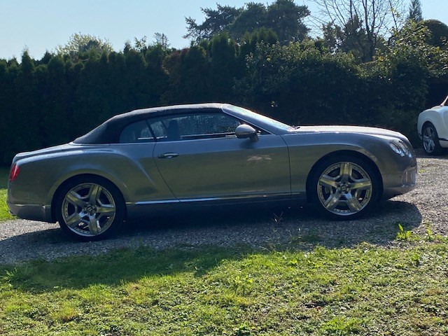 BENTLEY Continental GTC 6.0 W12