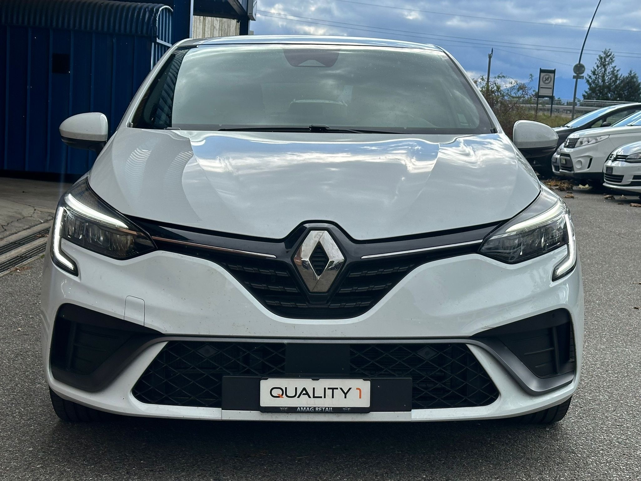 RENAULT Clio 1.6 E-Tech Intens