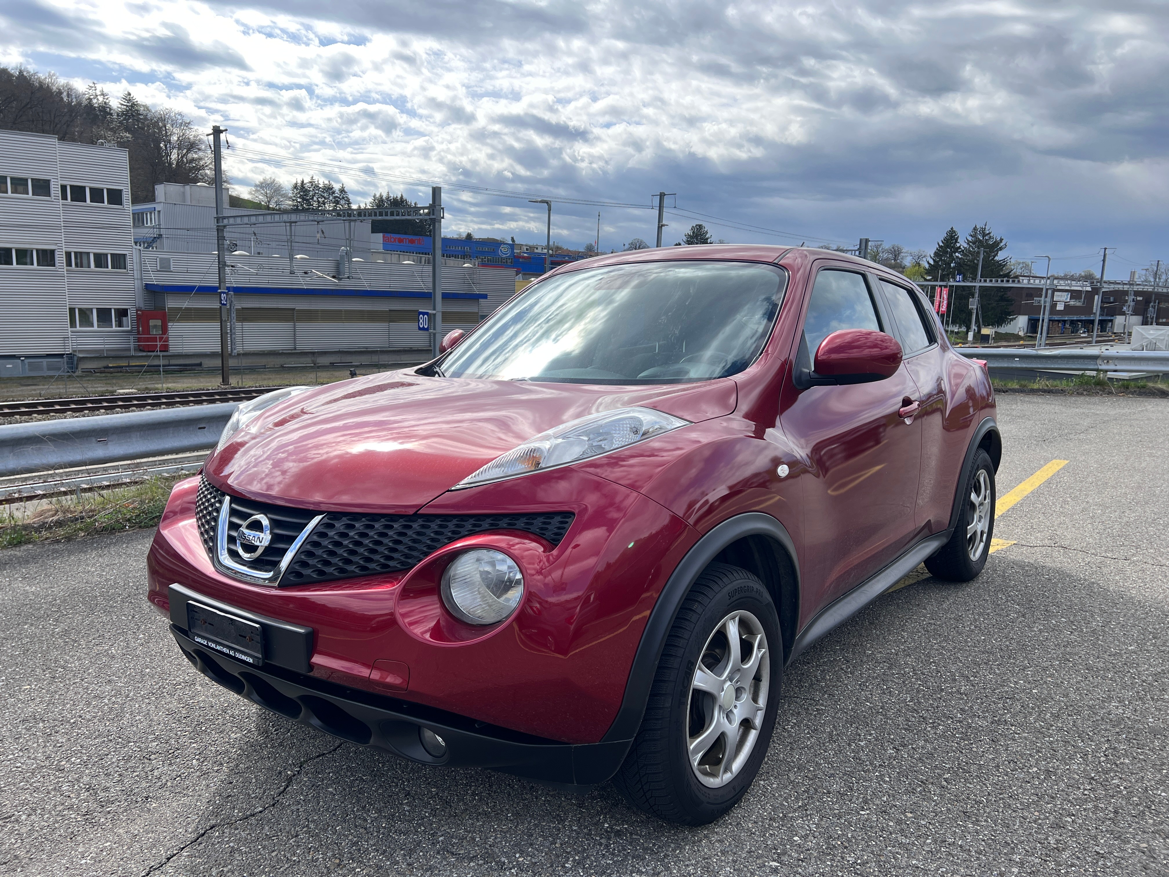 NISSAN Juke 1.6 DIG-T tekna 4x4 Xtronic M-CVT