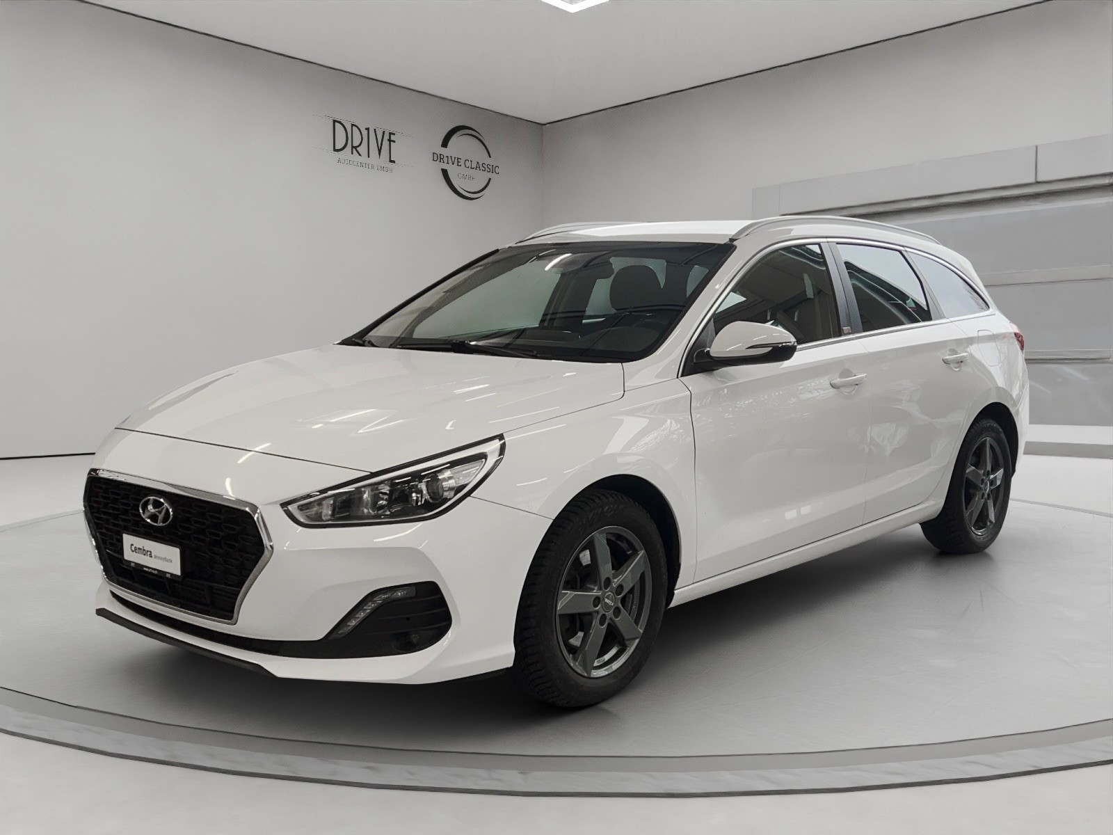 HYUNDAI i30 Wagon 1.4 T-GDi Amplia DCT