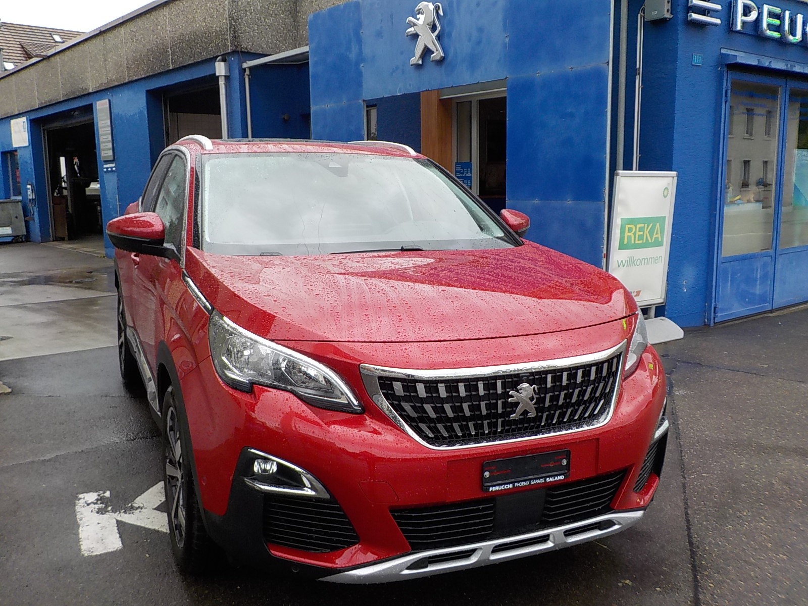 PEUGEOT 3008 1.5 BlueHDi Allure EAT