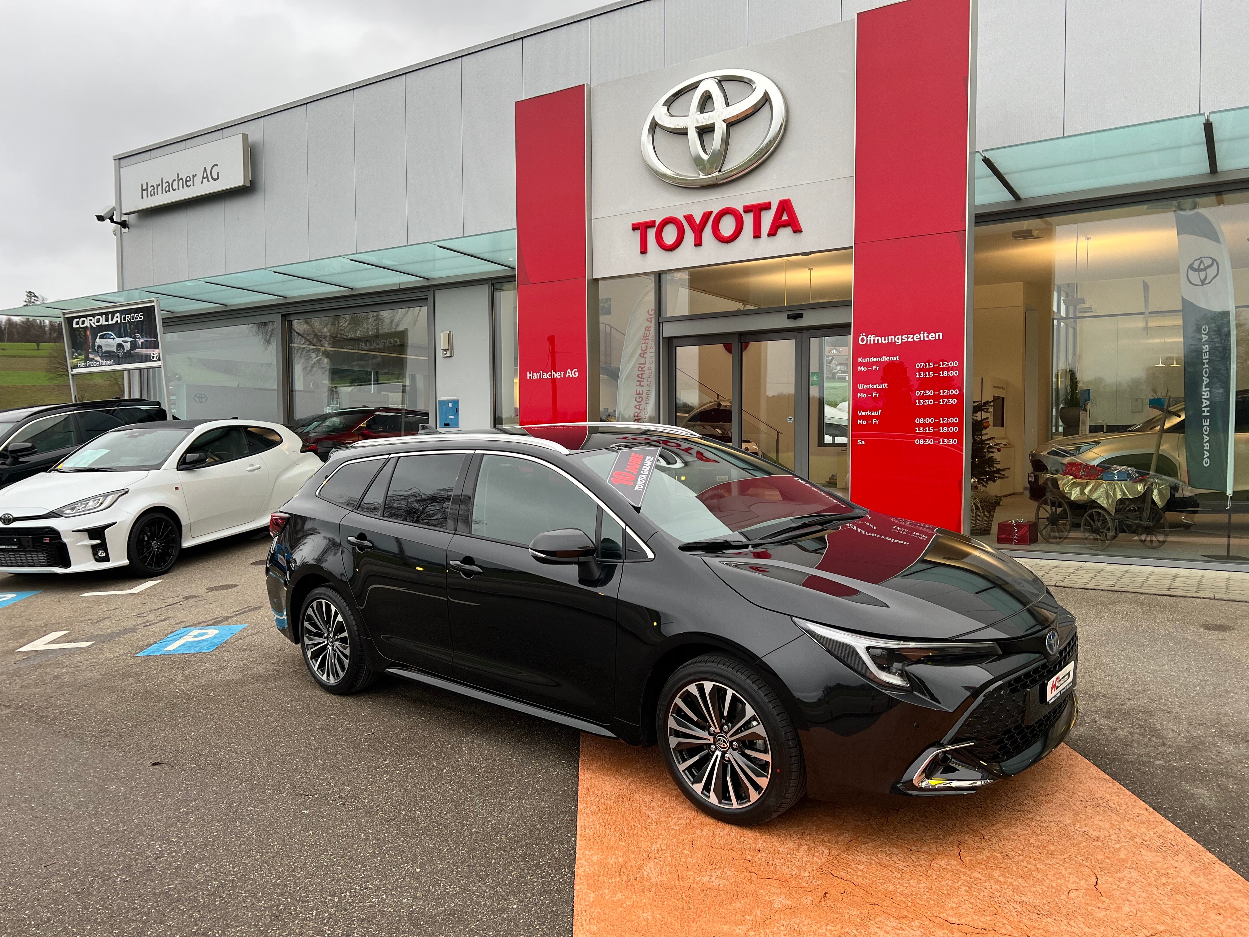 TOYOTA Corolla Touring Sports 2.0 HSD Trend e-CVT