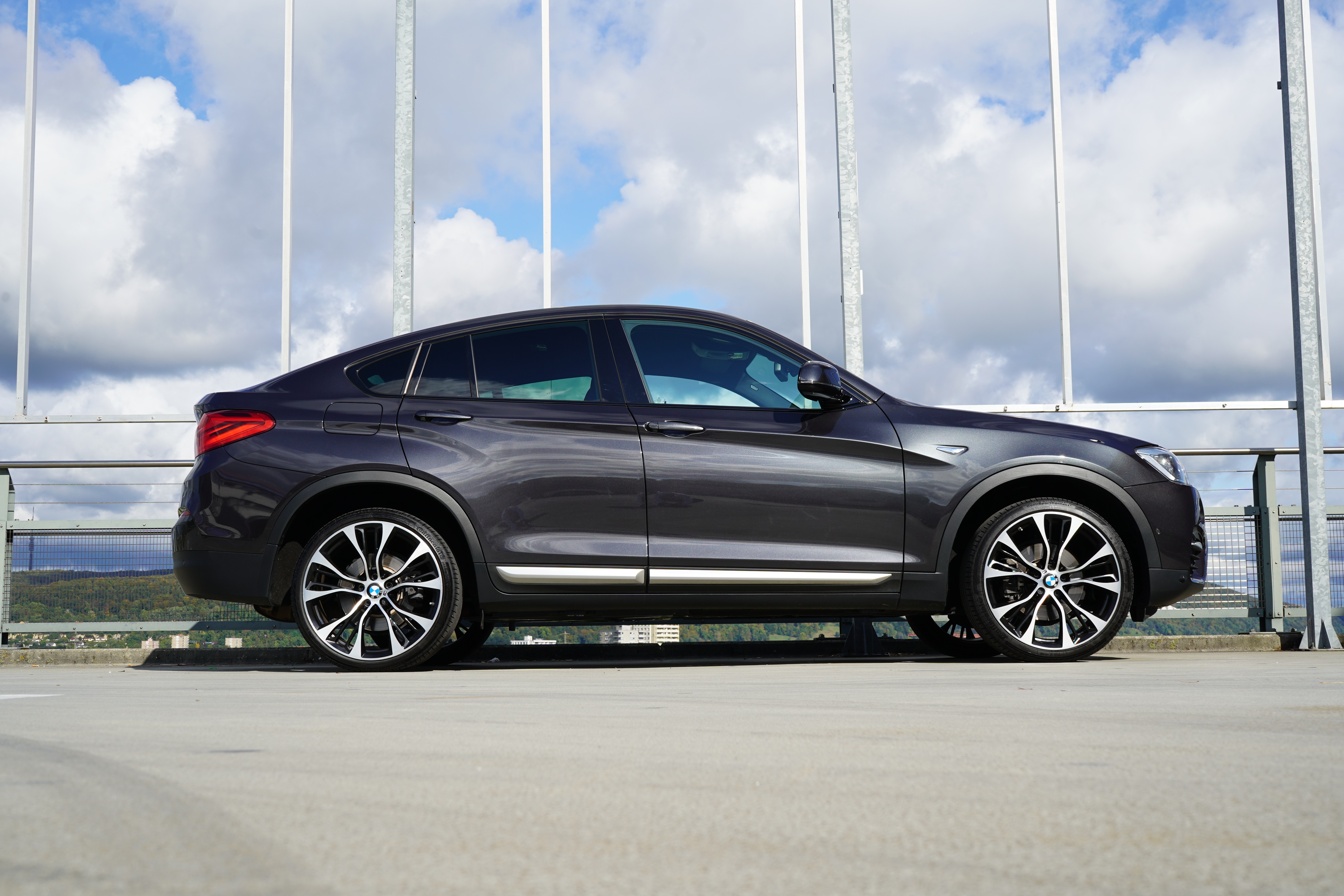 BMW X4 xDRIVE 20d xLINE SPORT l 190 PS