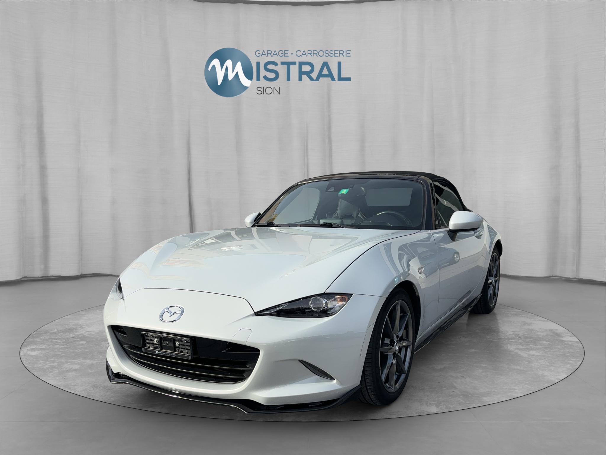 MAZDA MX-5 SKYACTIV-G 160 Revolution