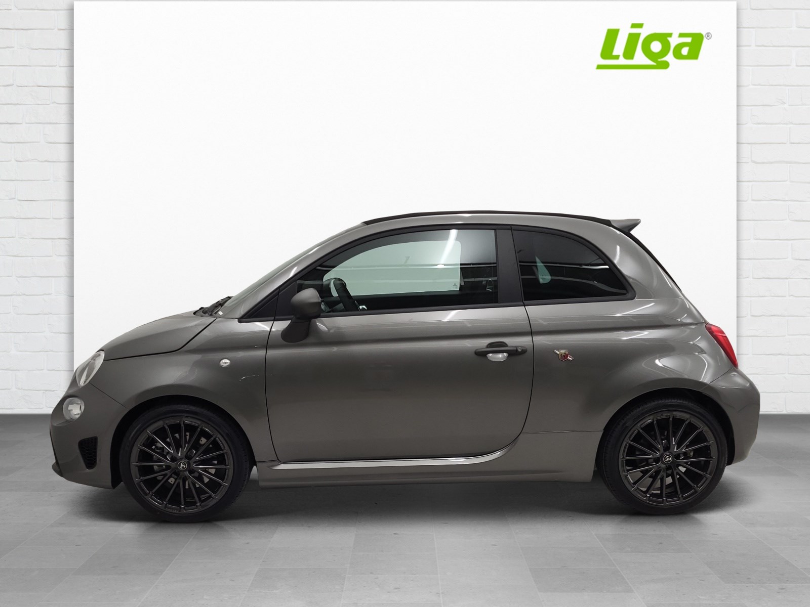 FIAT 595 C Abarth 1.4 T-Jet 165 Grand Prix Edition