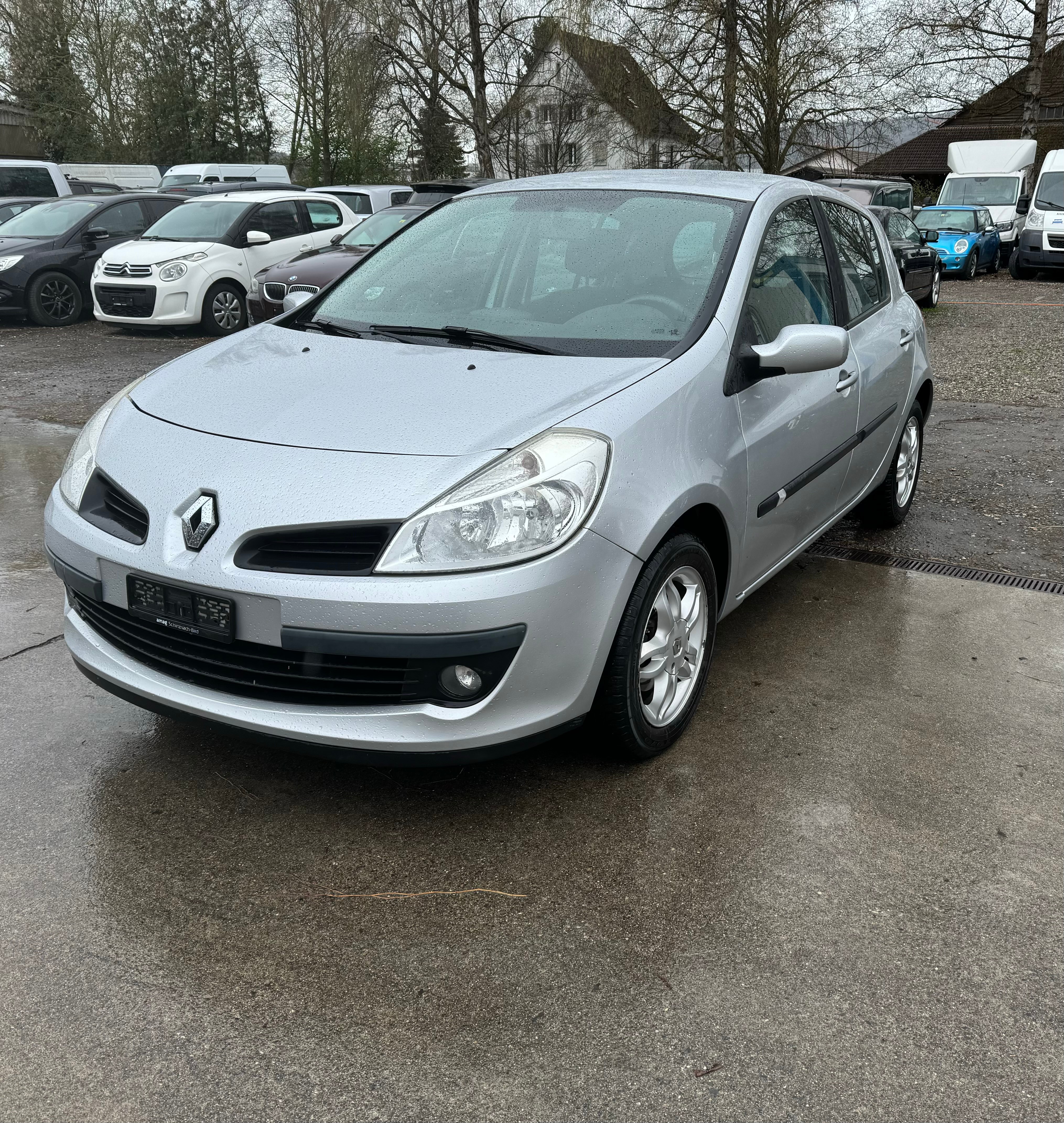 RENAULT Clio 1.2 16V Turbo Dynamique