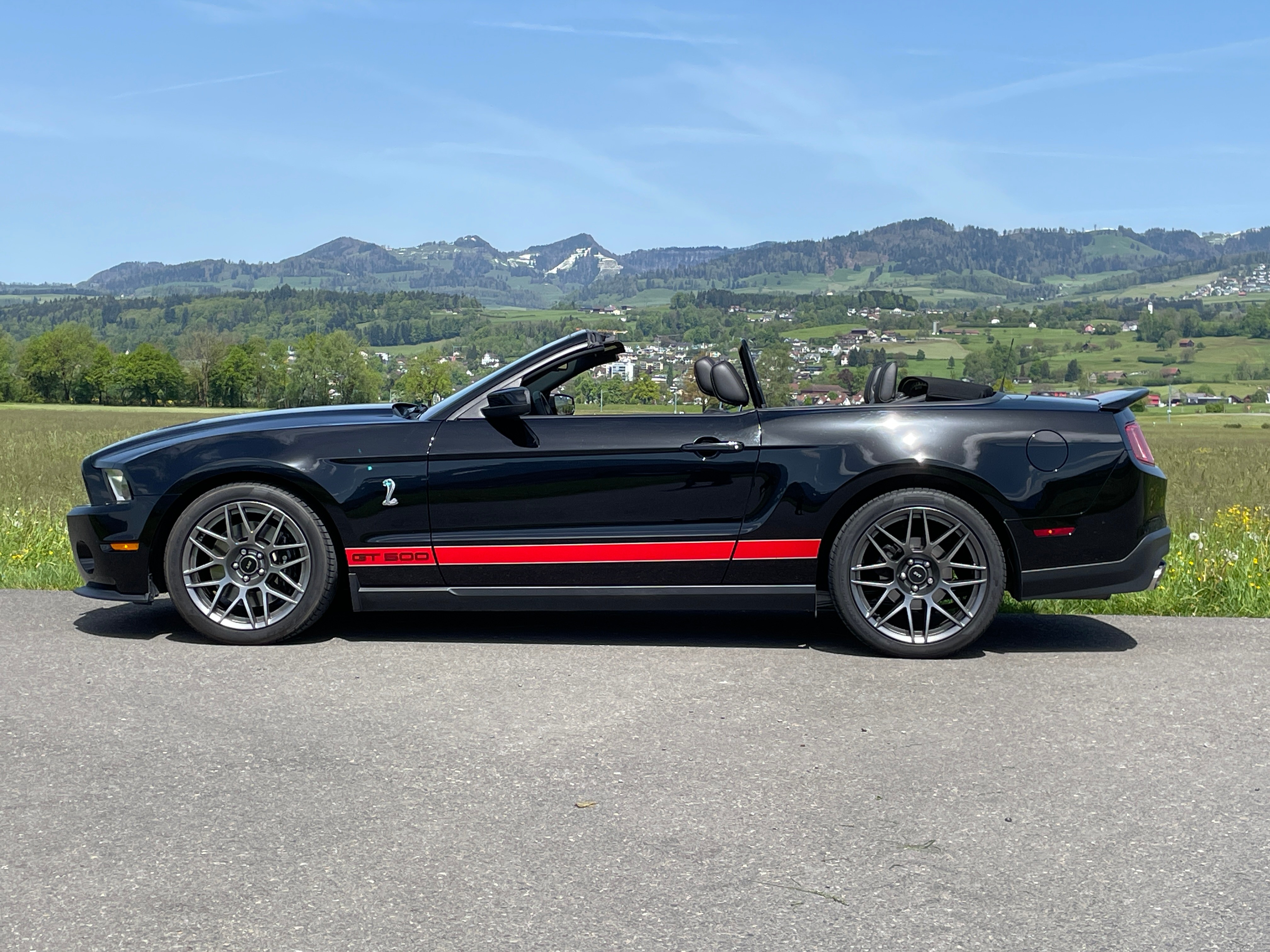 FORD Mustang Shelby GT 500 SVT 6-Speed