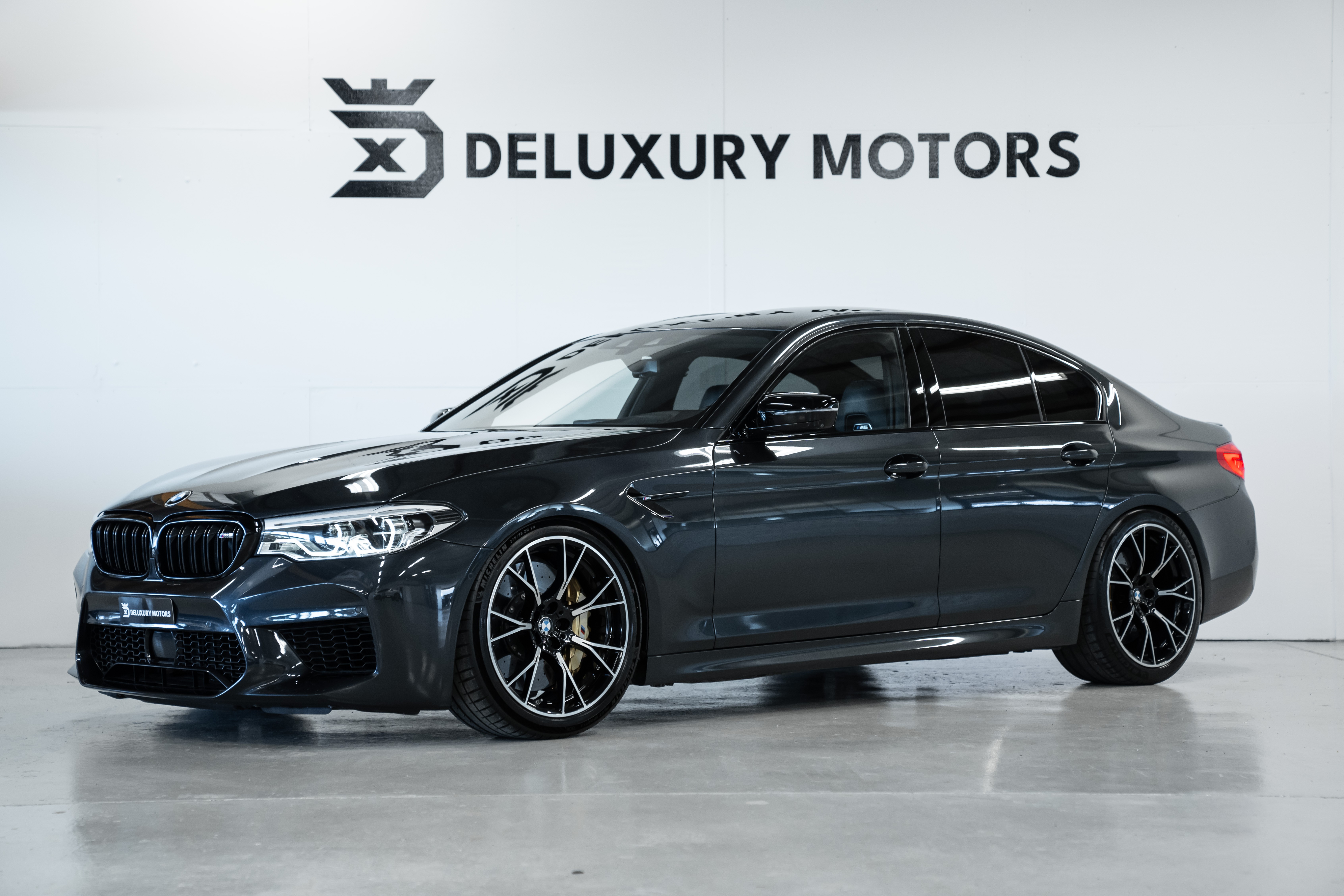 BMW M5 xDrive Competition Drivelogic