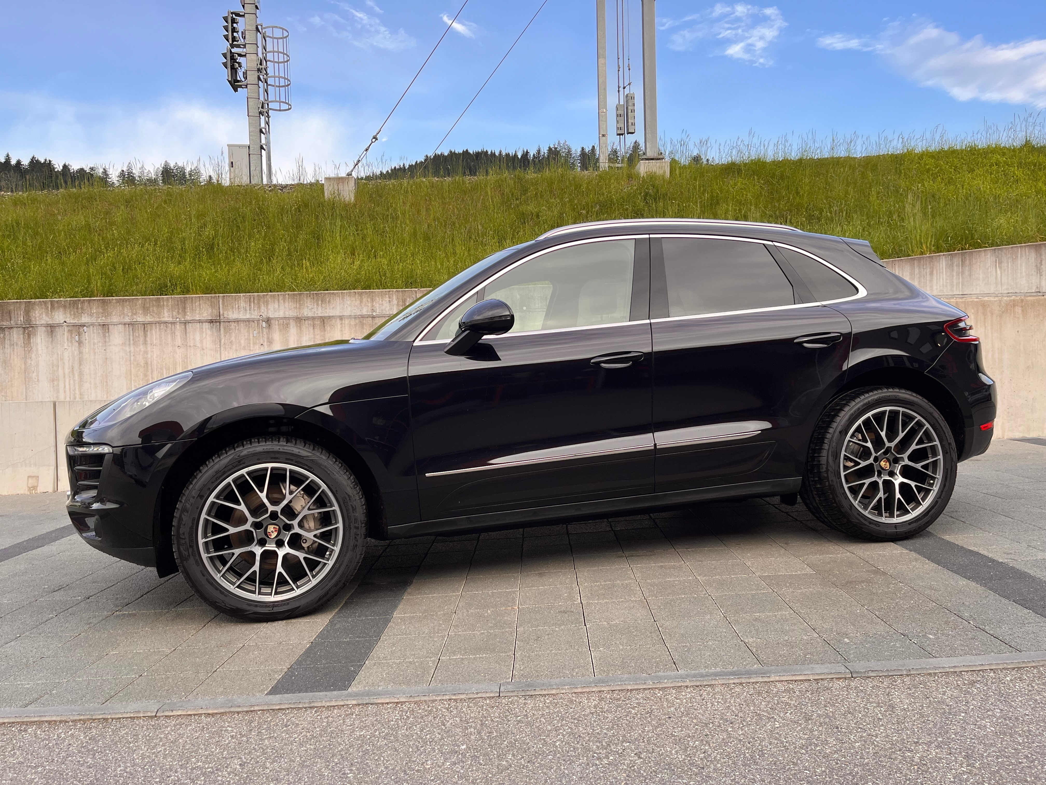 PORSCHE Macan S PDK