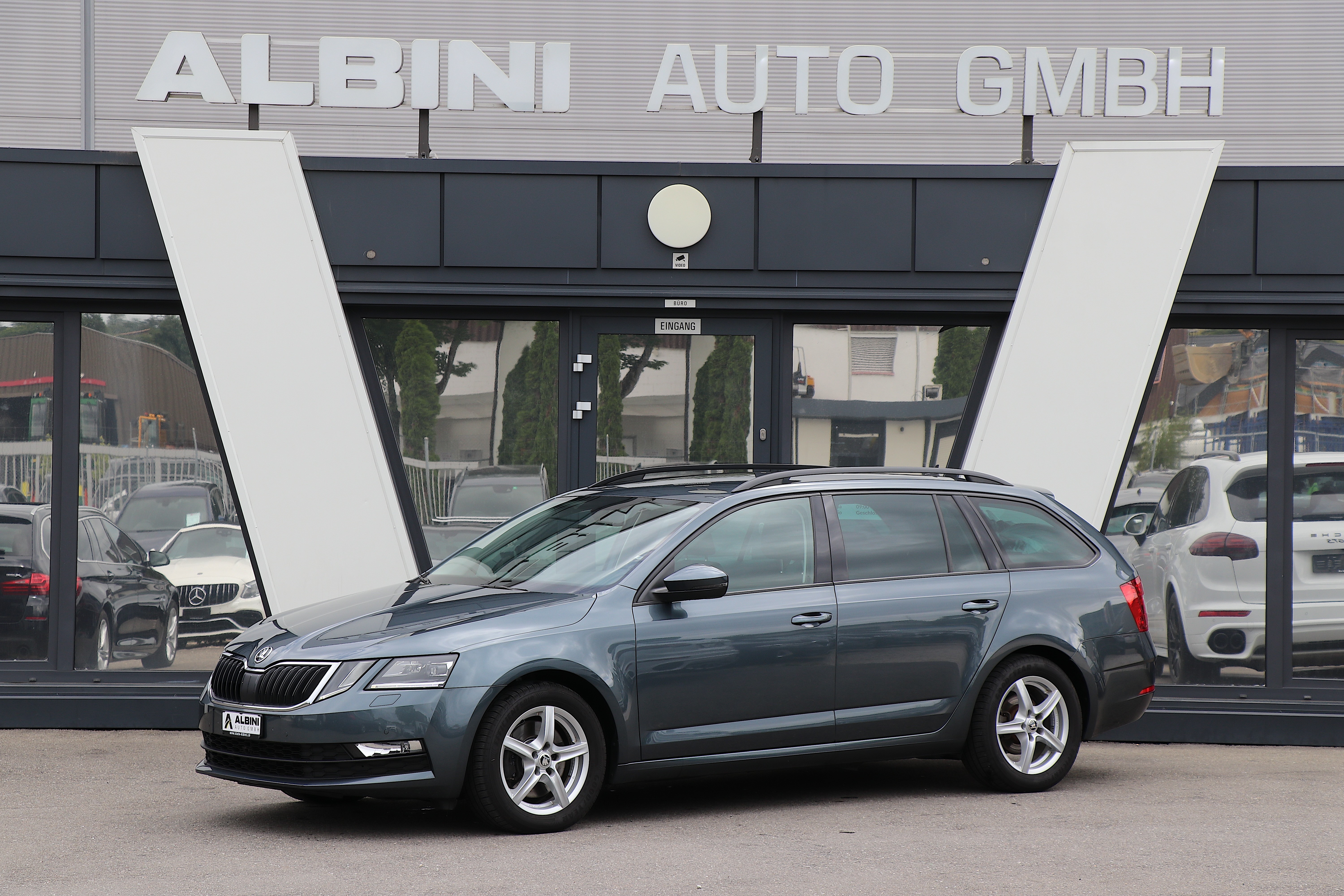 SKODA Octavia Combi 2.0 TDI Ambition 4x4 DSG