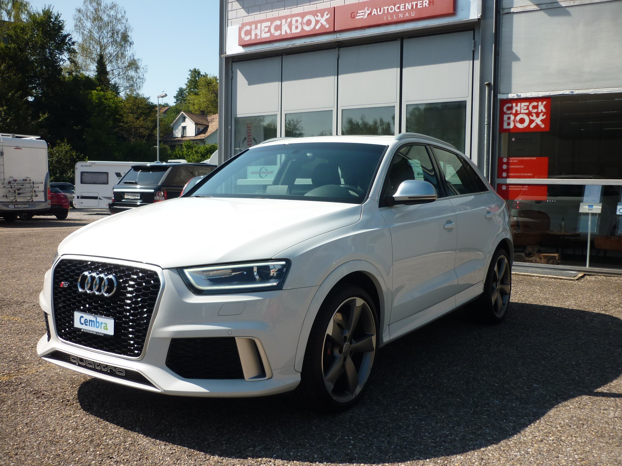 AUDI RS Q3 2.5 TFSI quattro S-tronic