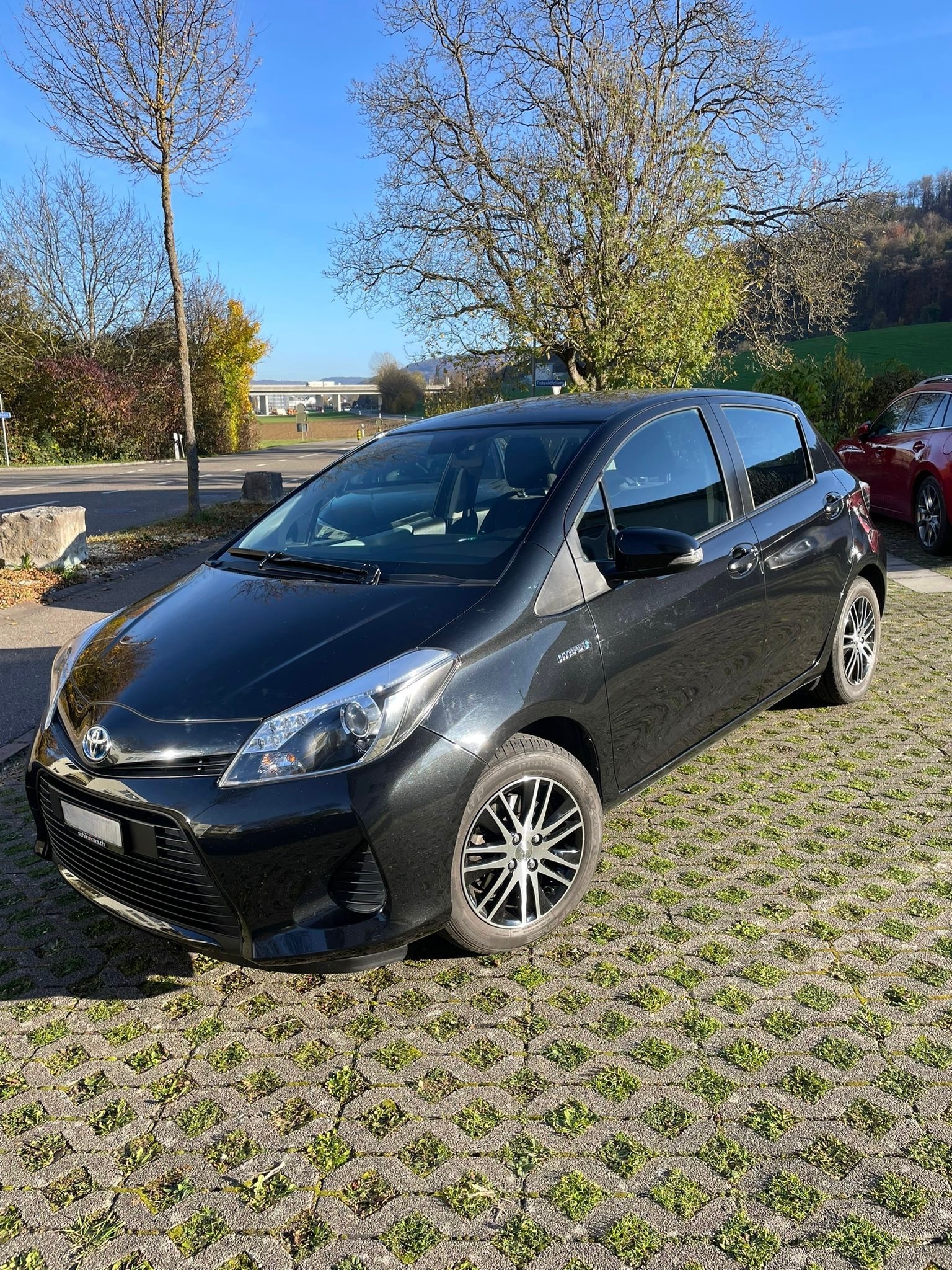 TOYOTA Yaris 1.5 VVT-i Hybrid Sol CVT