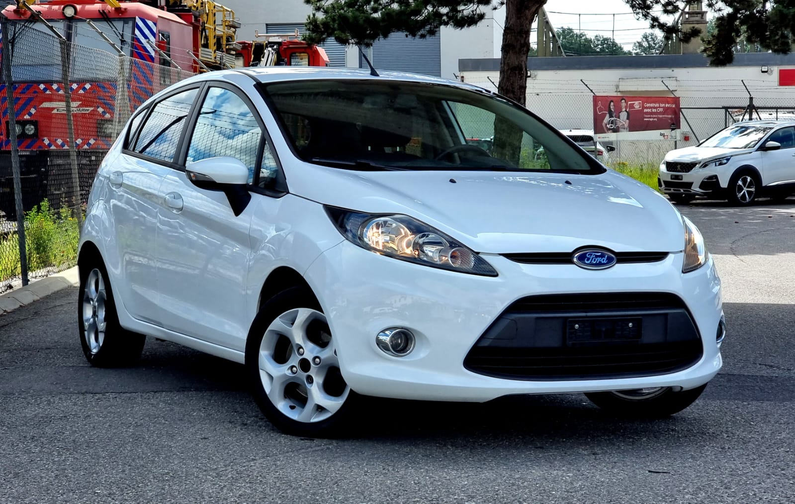 FORD Fiesta 1.4 16V Titanium