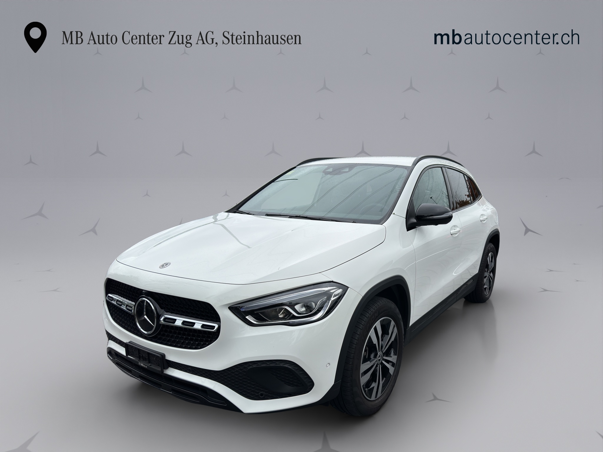 MERCEDES-BENZ GLA 250 Progressive 8G-DCT