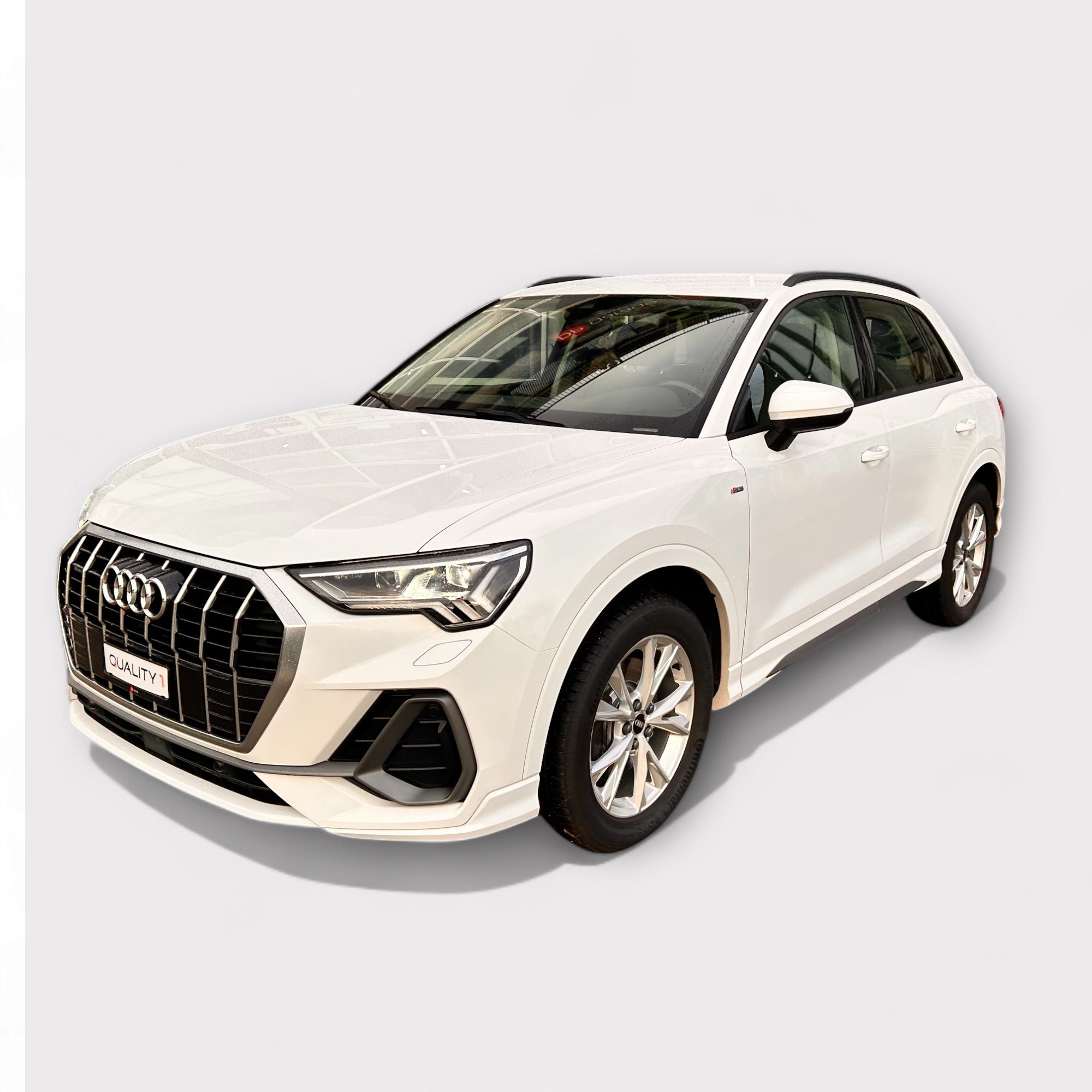 AUDI Q3 40 TFSI S line quattro S-tronic