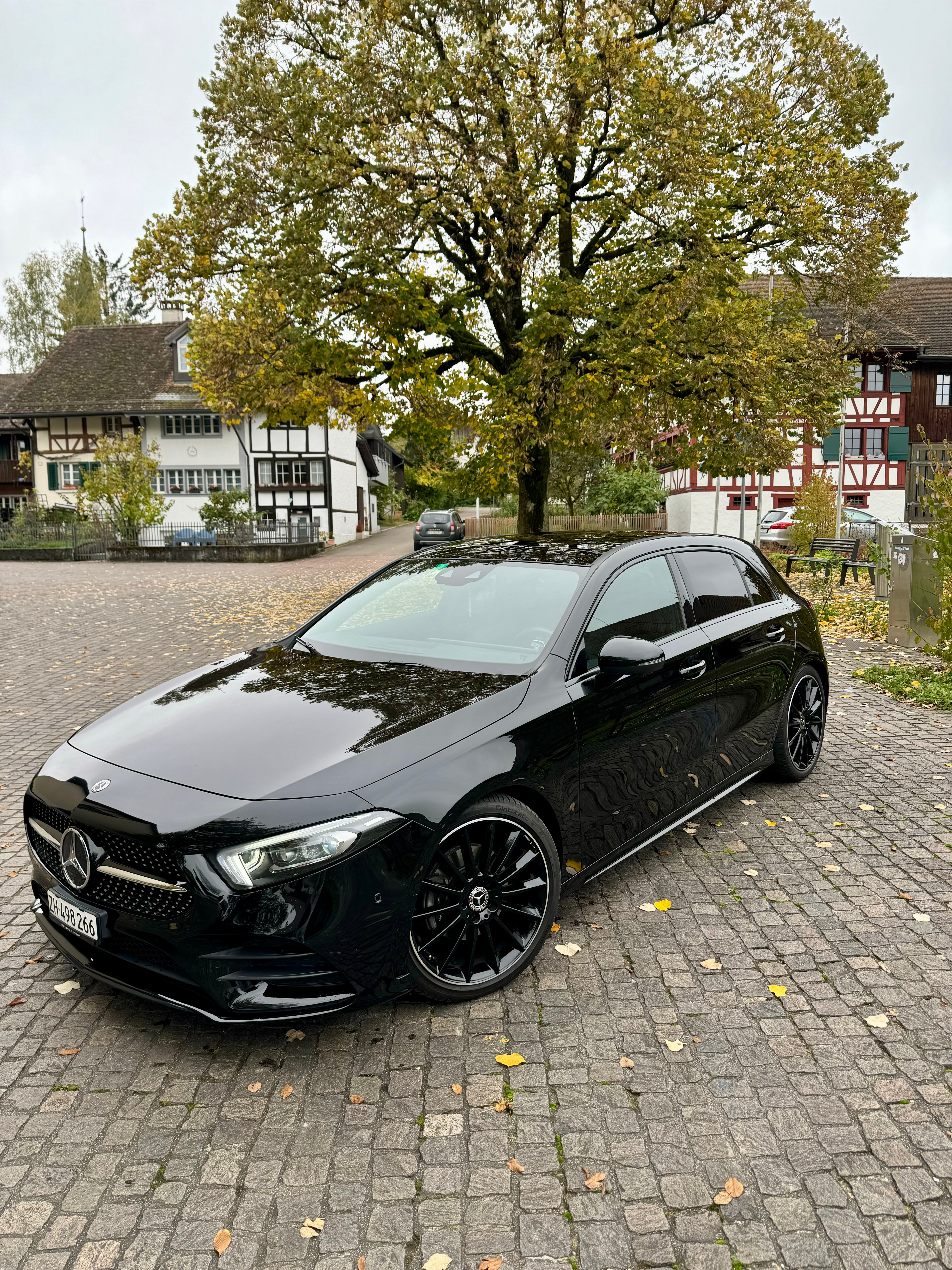 MERCEDES-BENZ A 200 AMG Line