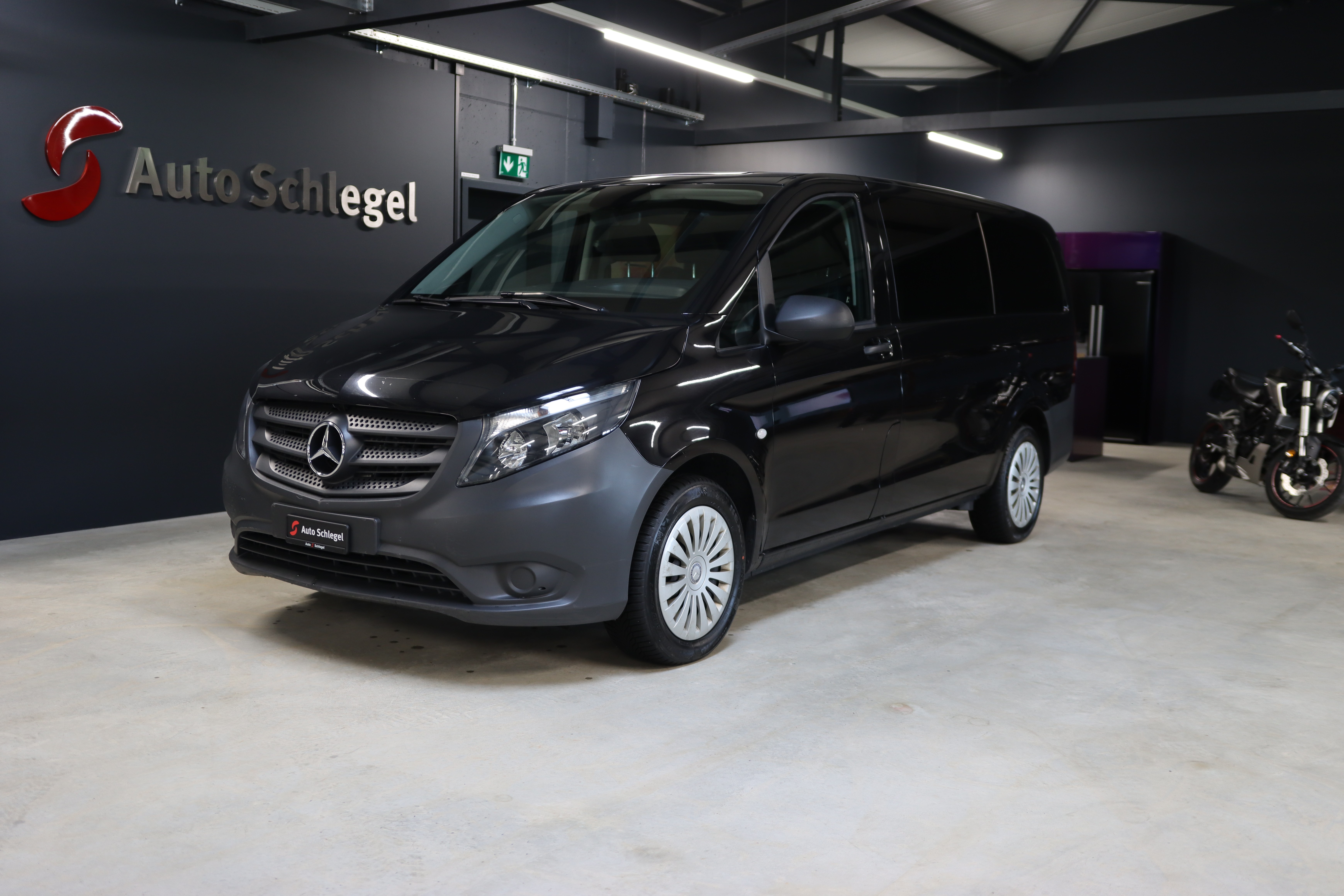 MERCEDES-BENZ Vito 116 BlueTec Tourer Pro 4Matic 7G-Tronic