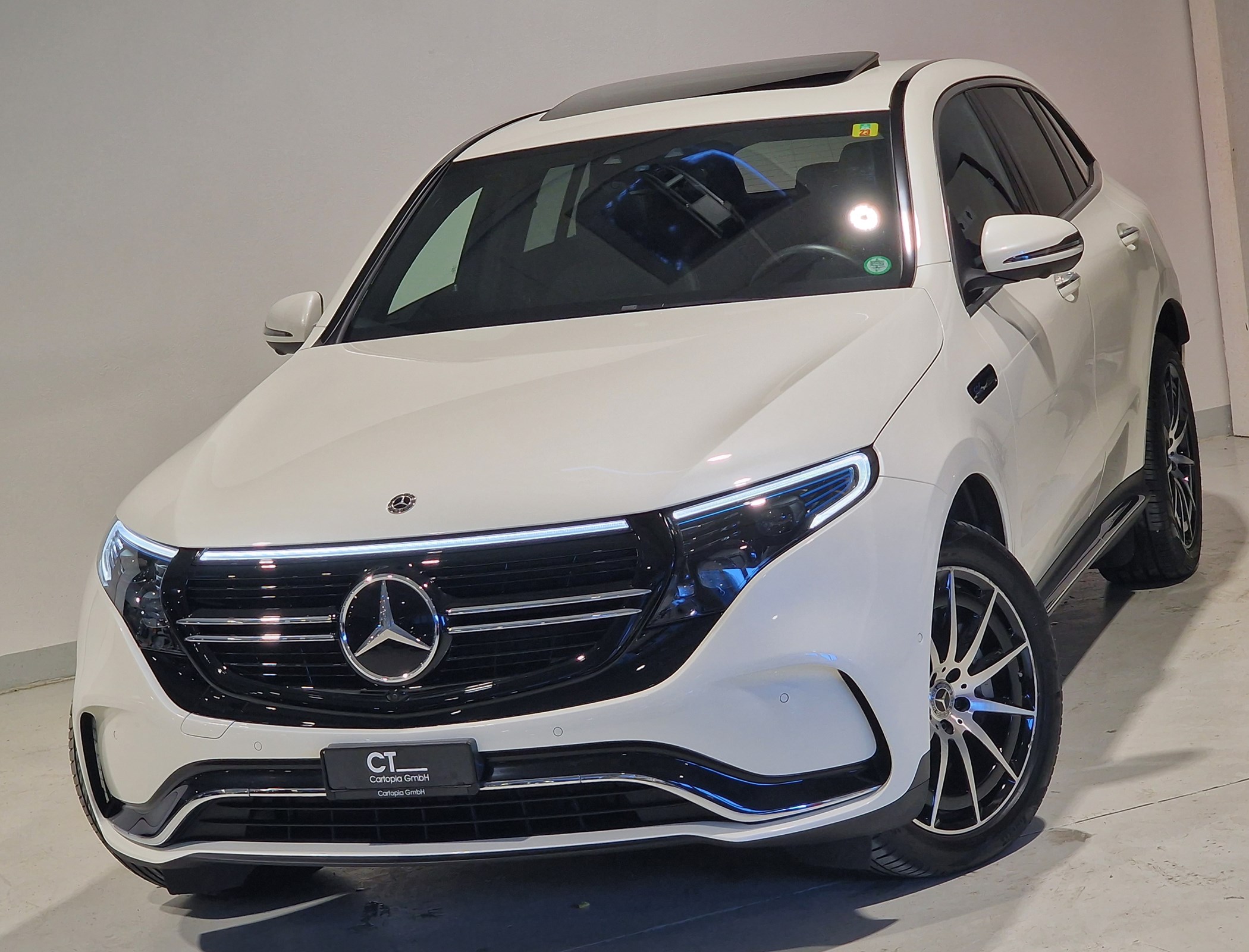 MERCEDES-BENZ EQC 400 AMG Line 4Matic