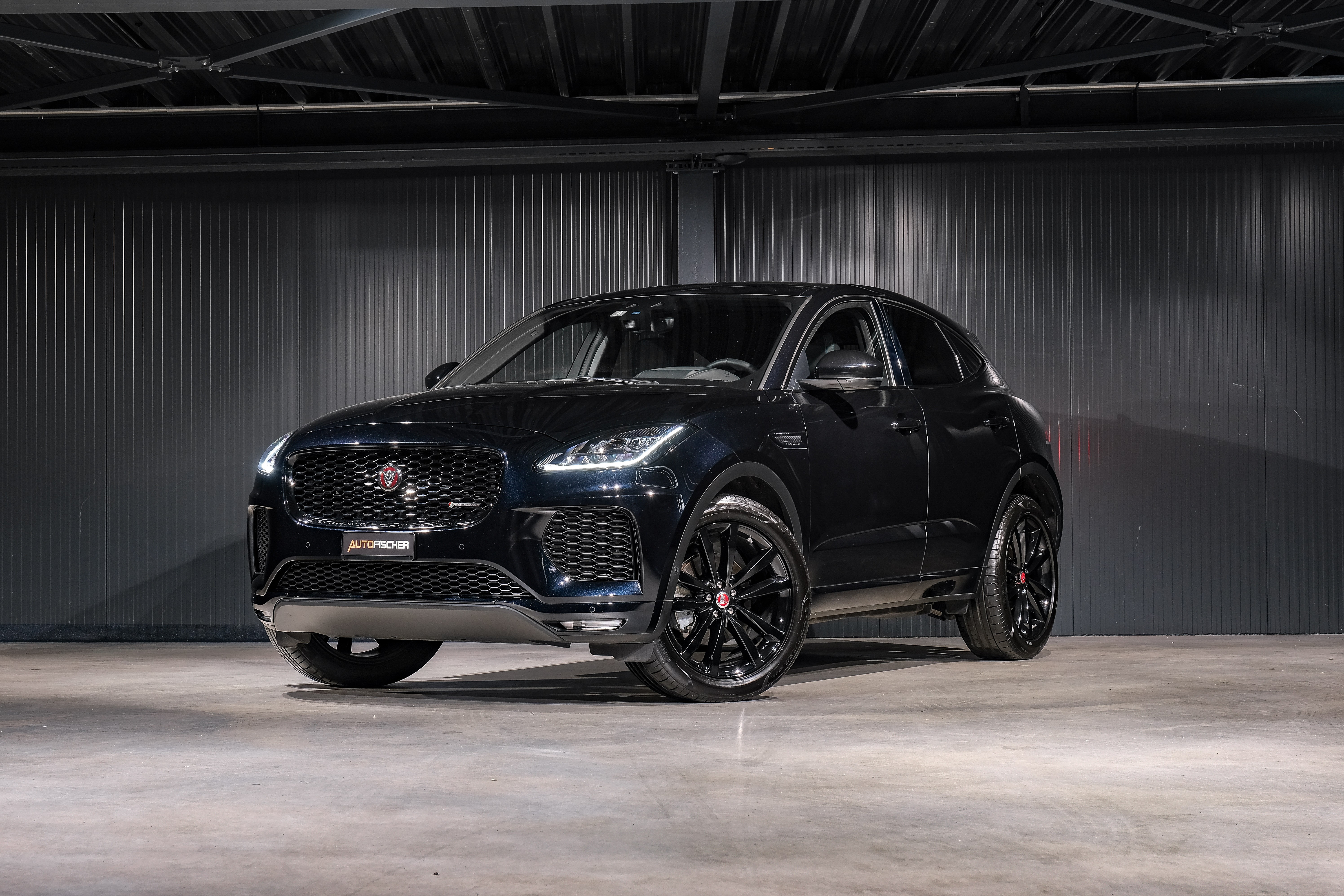 JAGUAR E-Pace 2.0d D180 R-Dynamic SE AWD Automatik