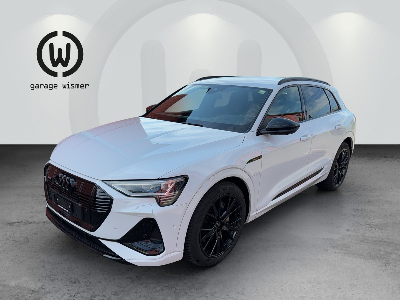 AUDI e-tron 55 S Line Black Edition quattro