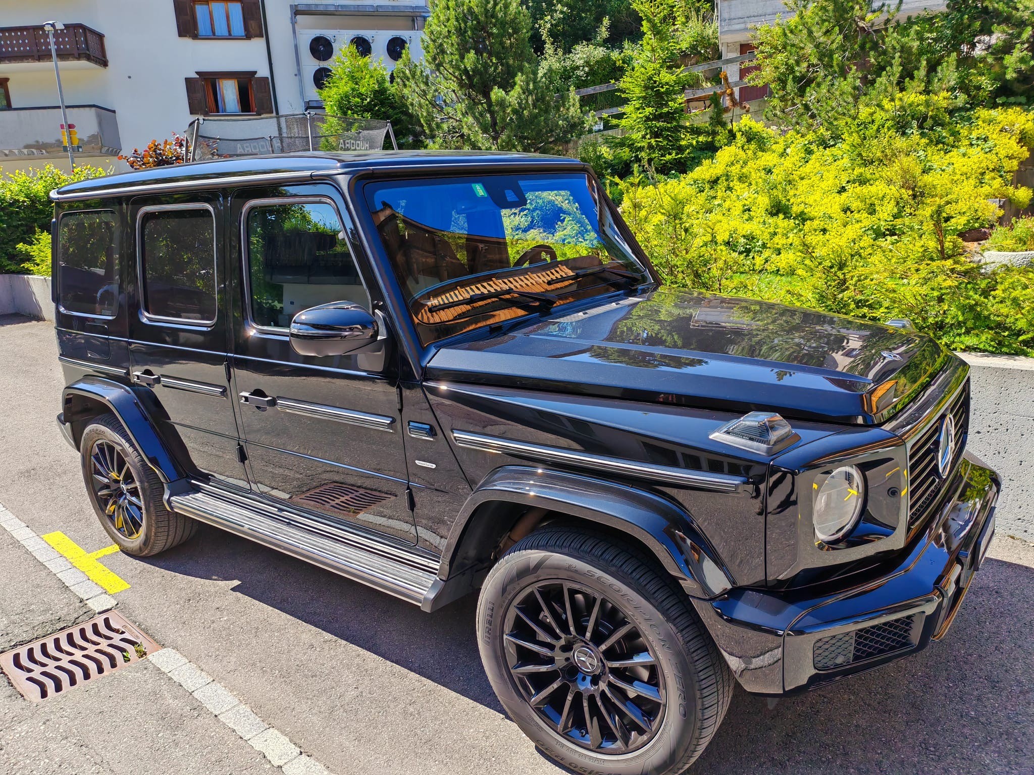 MERCEDES-BENZ G 400 d Stronger than time