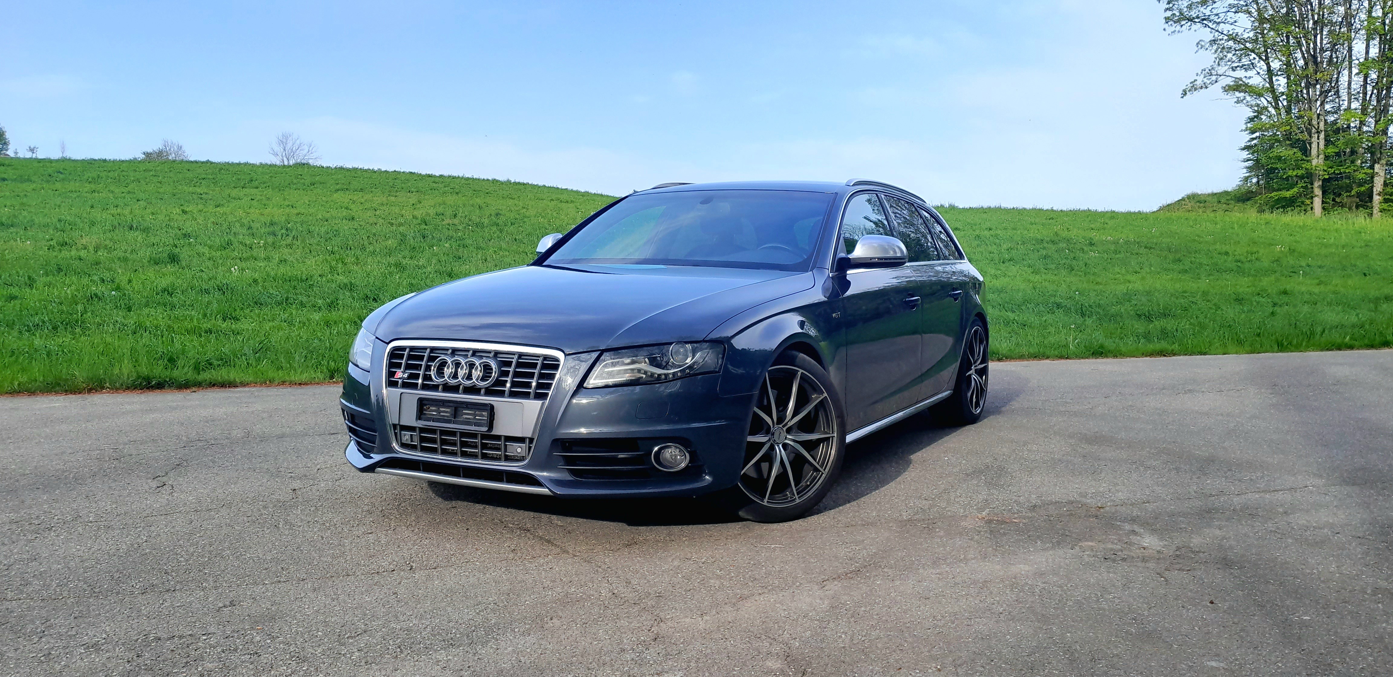 AUDI S4 Avant 3.0 TFSI quattro