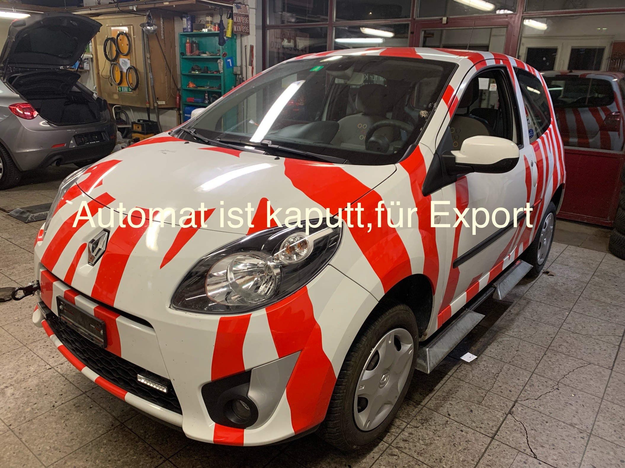 RENAULT Twingo 1.2 16V Initiale Quickshift