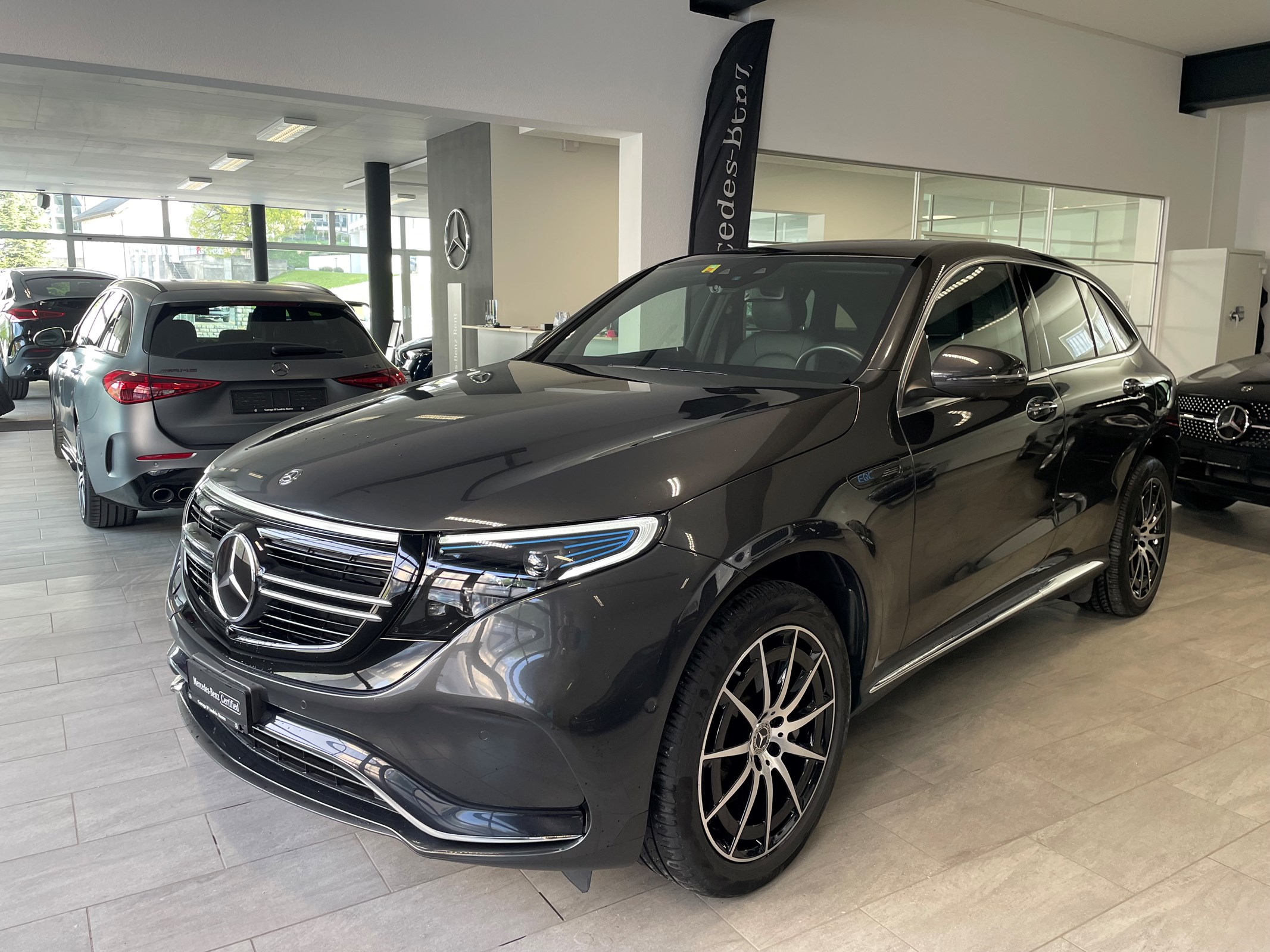 MERCEDES-BENZ EQC 400 AMG Line 4Matic