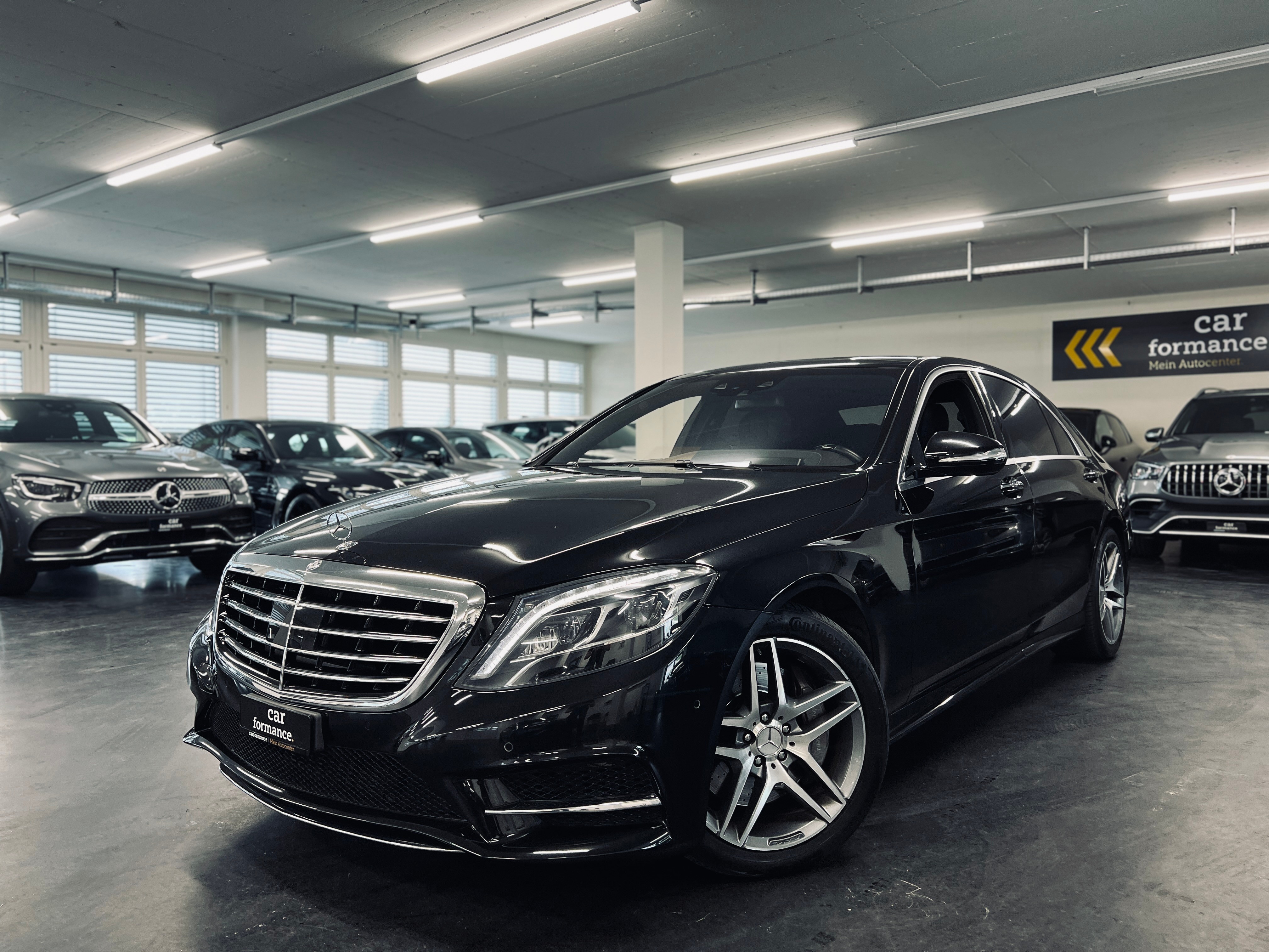 MERCEDES-BENZ S 500 V8 4matic lang AMG LINE