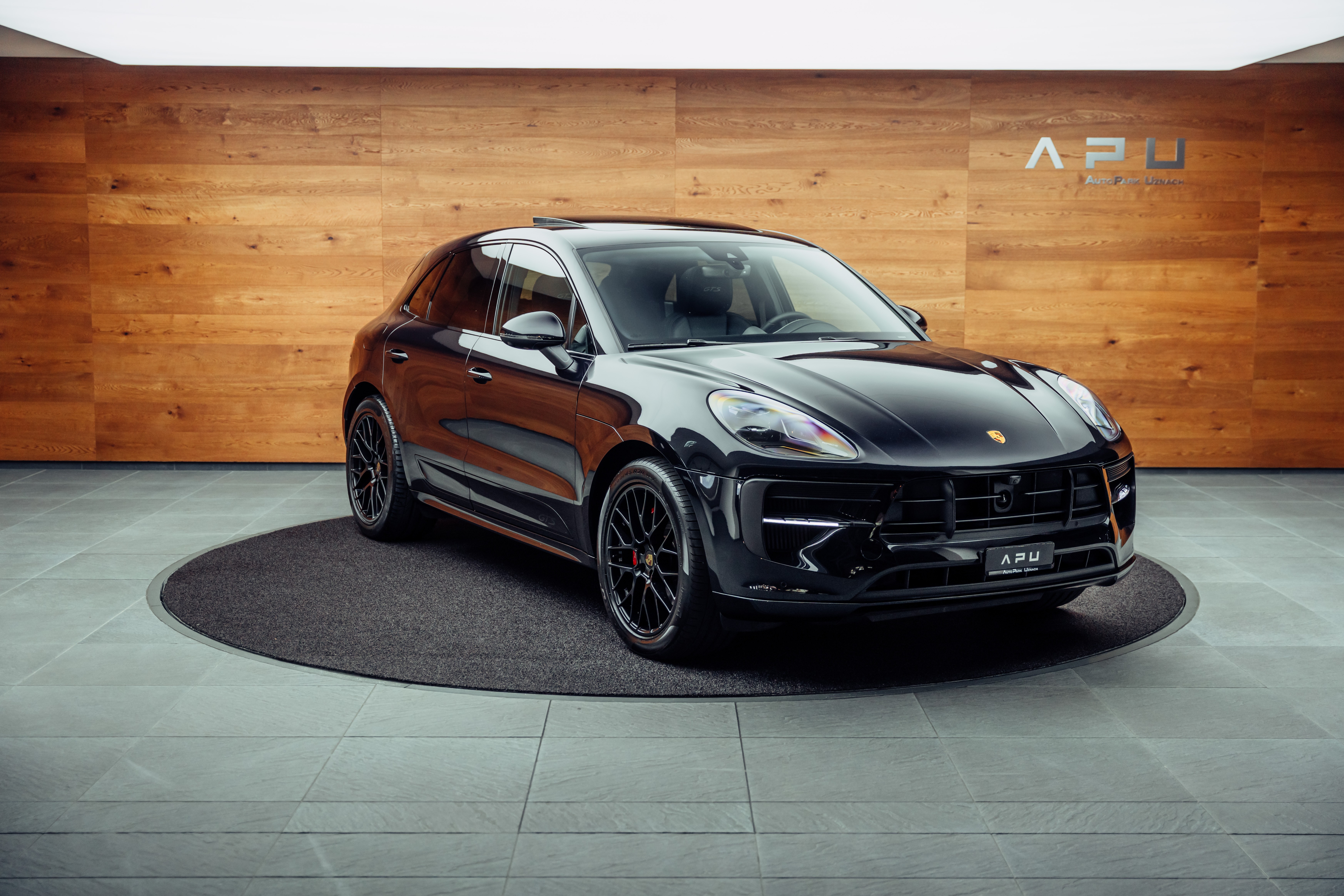 PORSCHE Macan GTS PDK