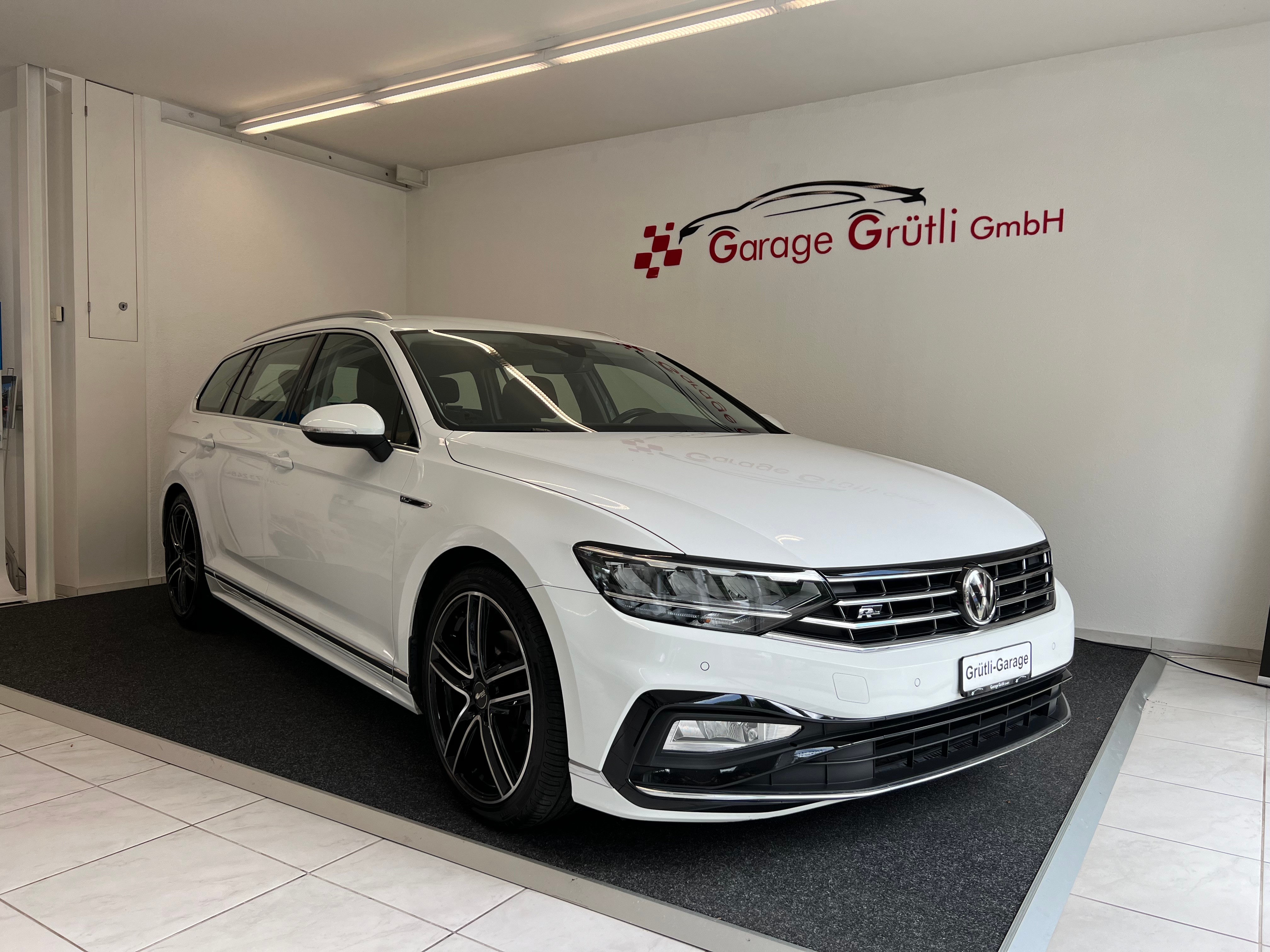 VW Passat 2.0 TDI R line HighLine DSG