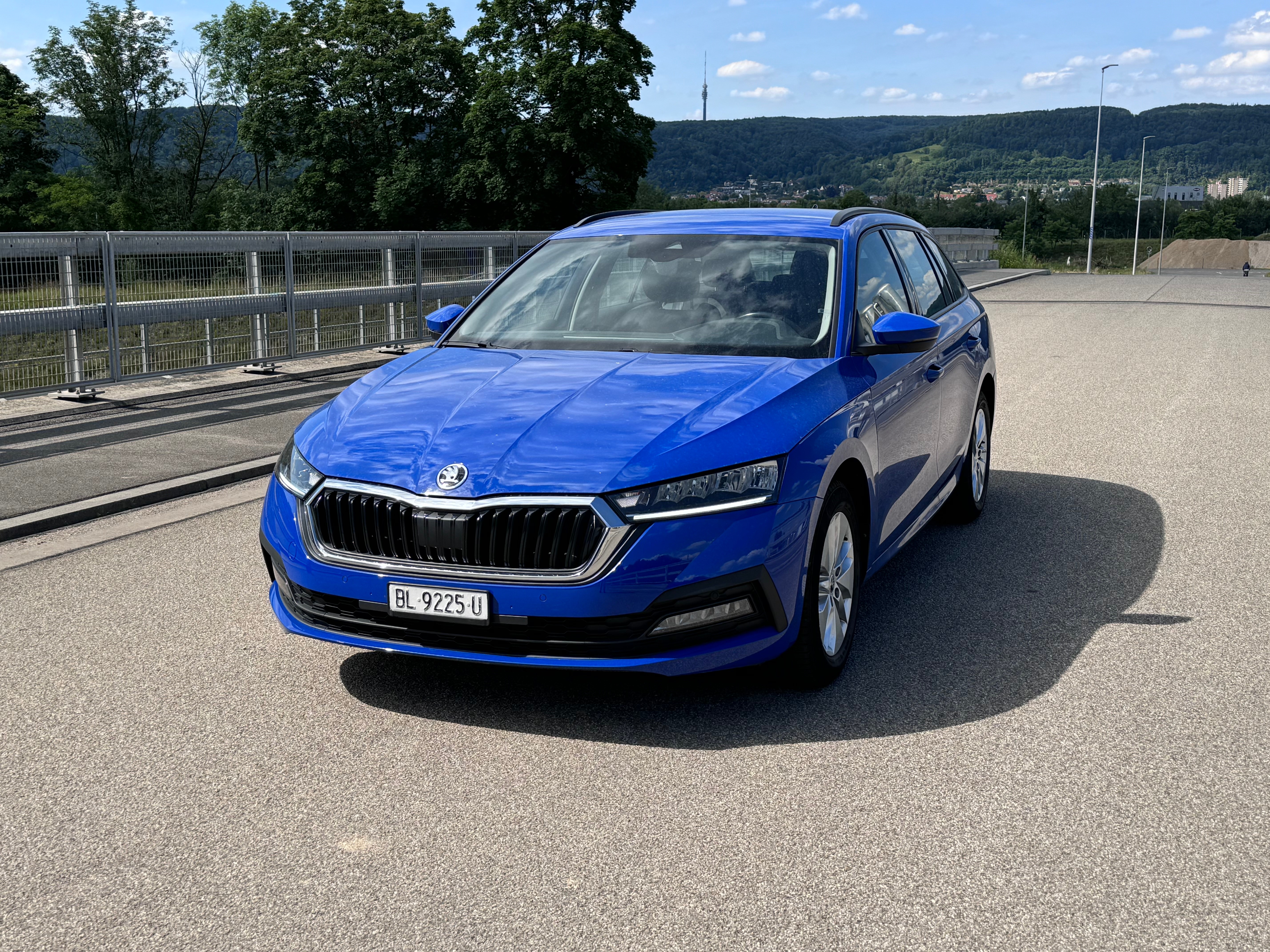 SKODA Octavia Combi 2.0 TDI DSG Ambition