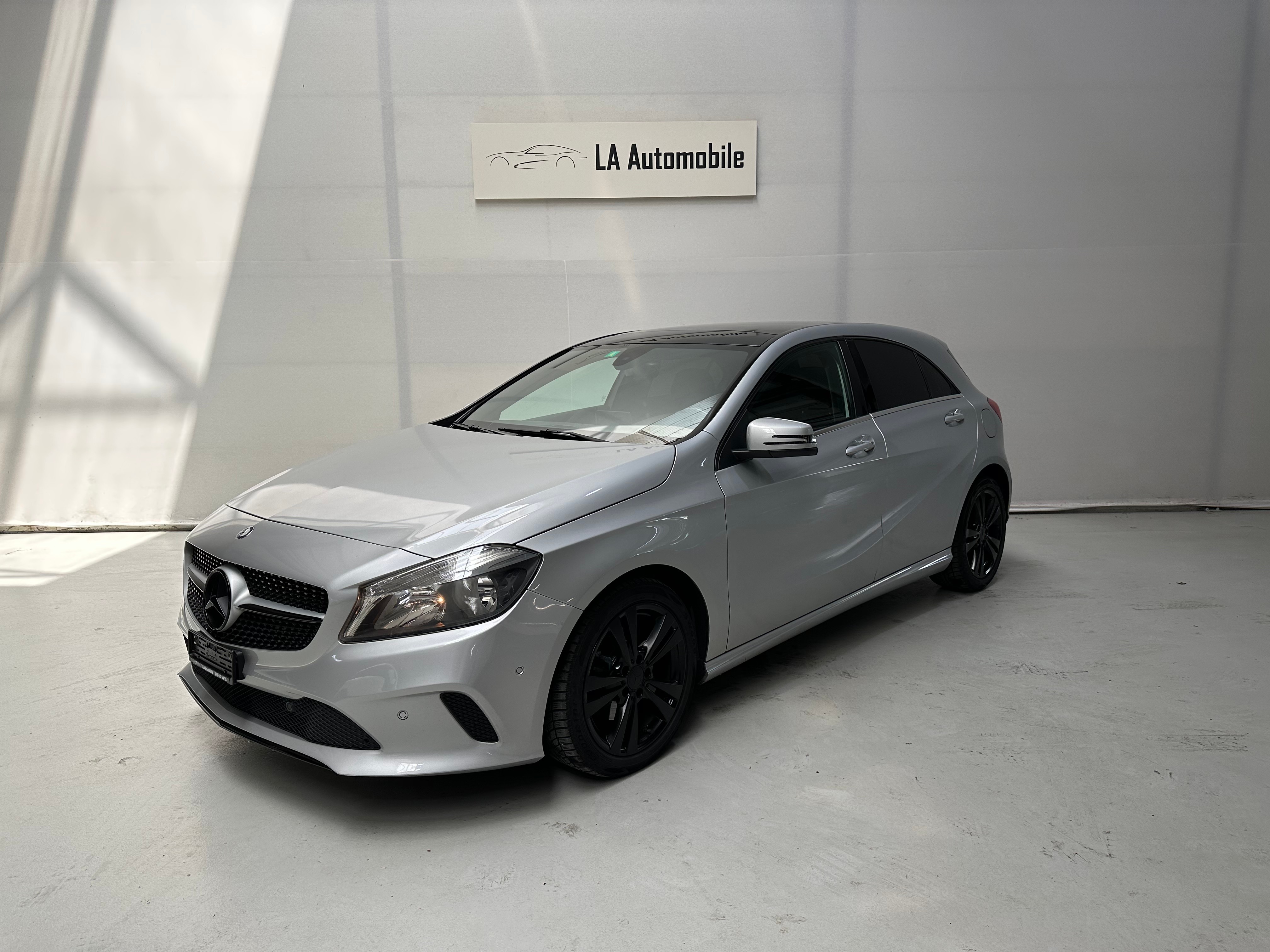 MERCEDES-BENZ A 180 AMG Line G-DCT