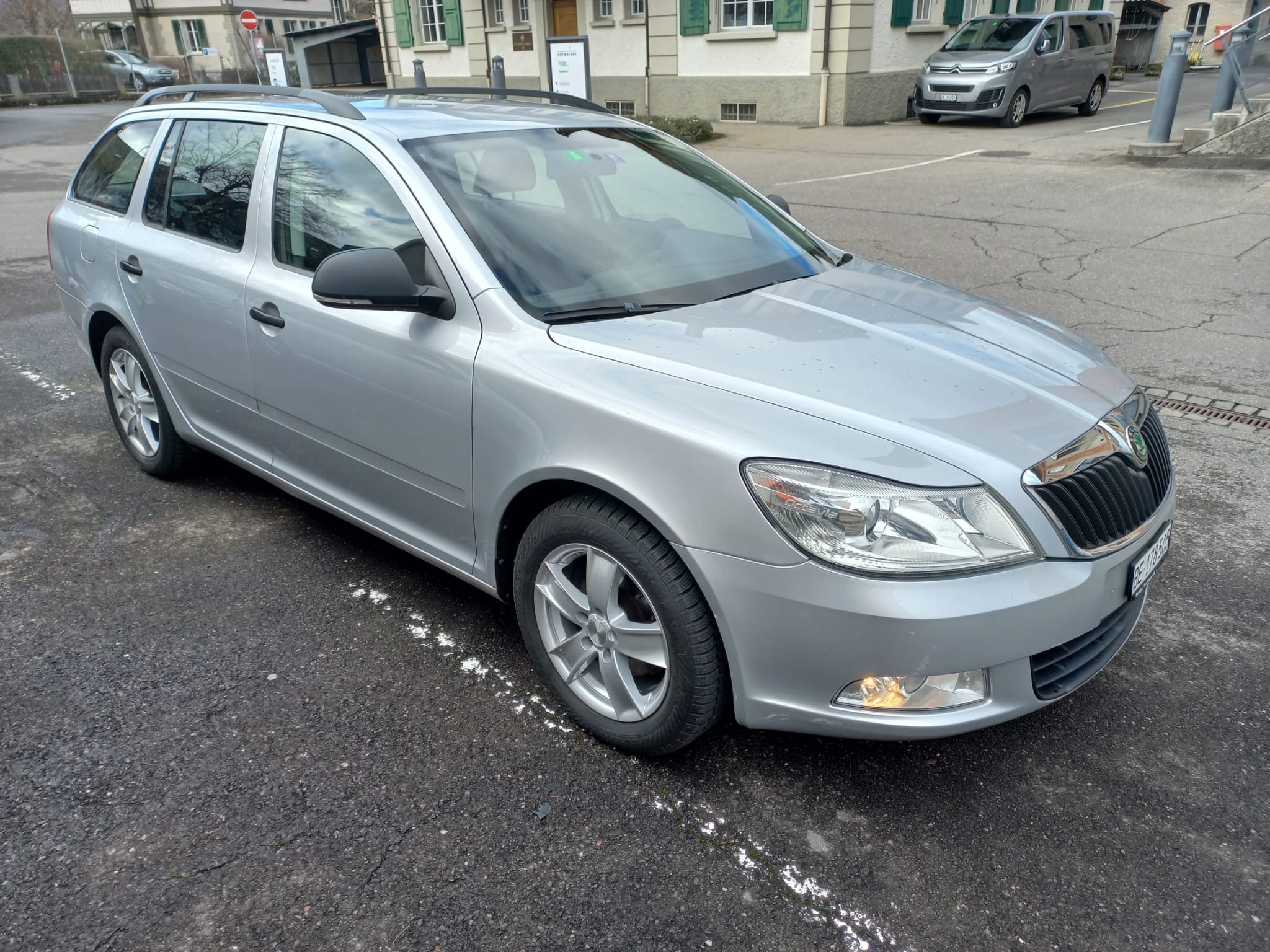 SKODA Octavia Combi 1.6 TDI Ambition