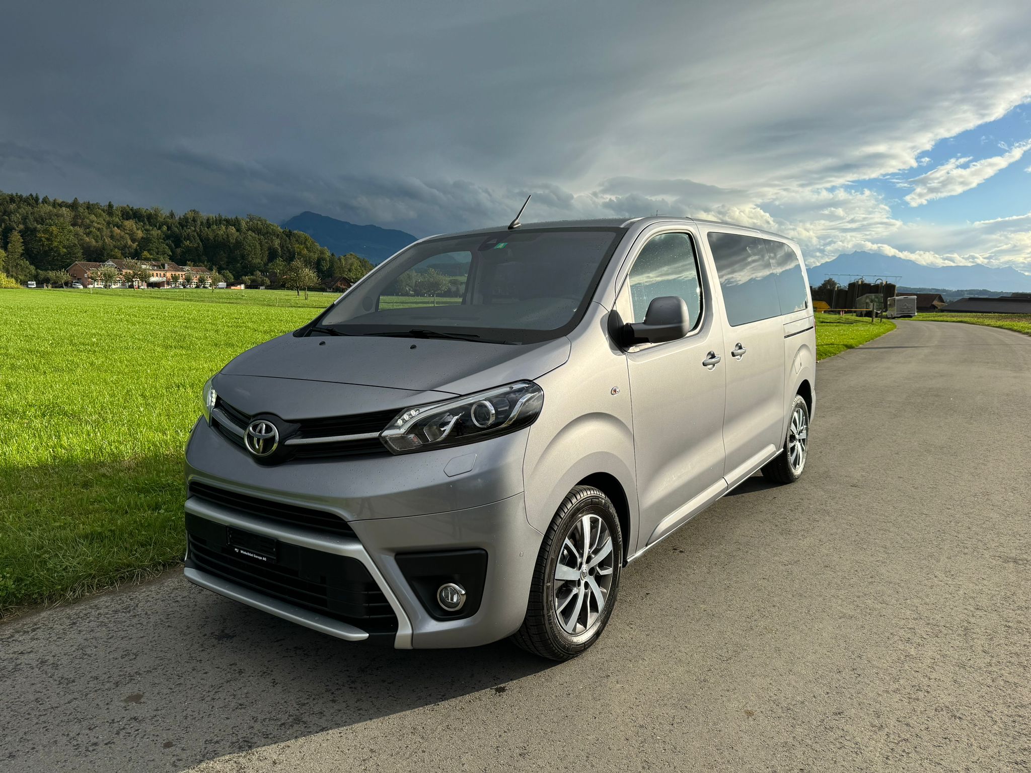 TOYOTA Proace Verso 2.0 D-4D Trend Medium Automatic